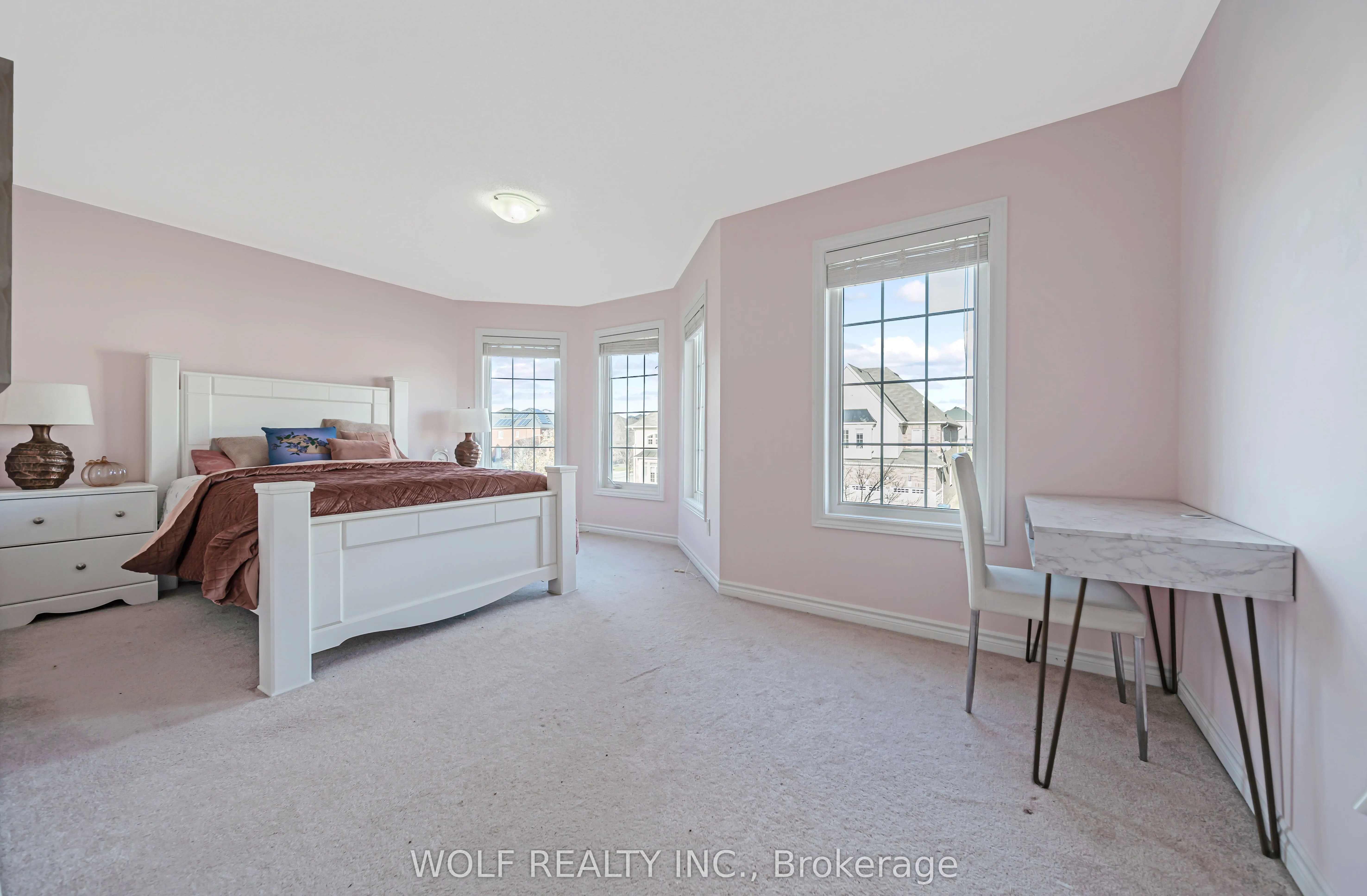 98 Coastline Drive