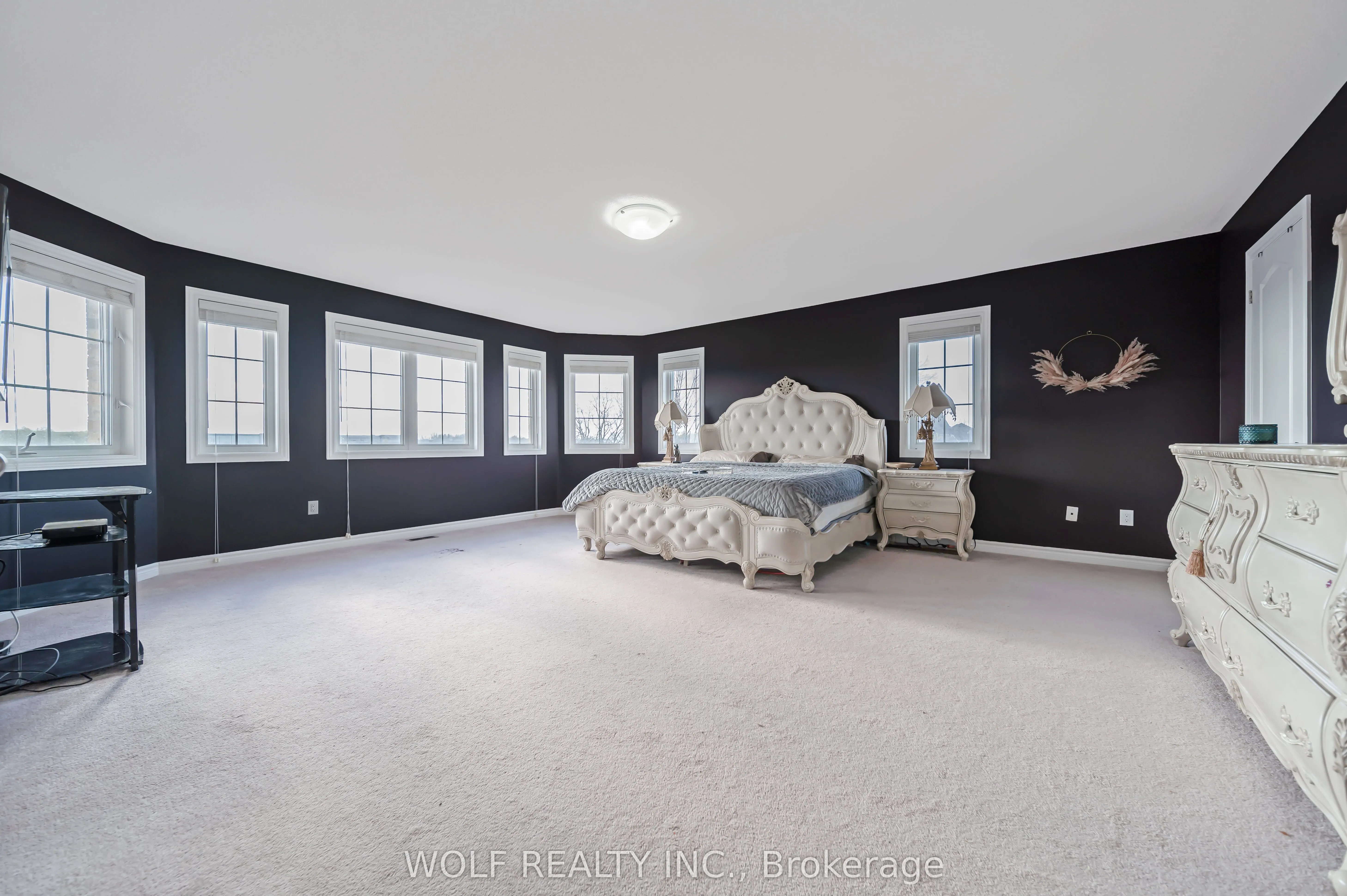 98 Coastline Drive