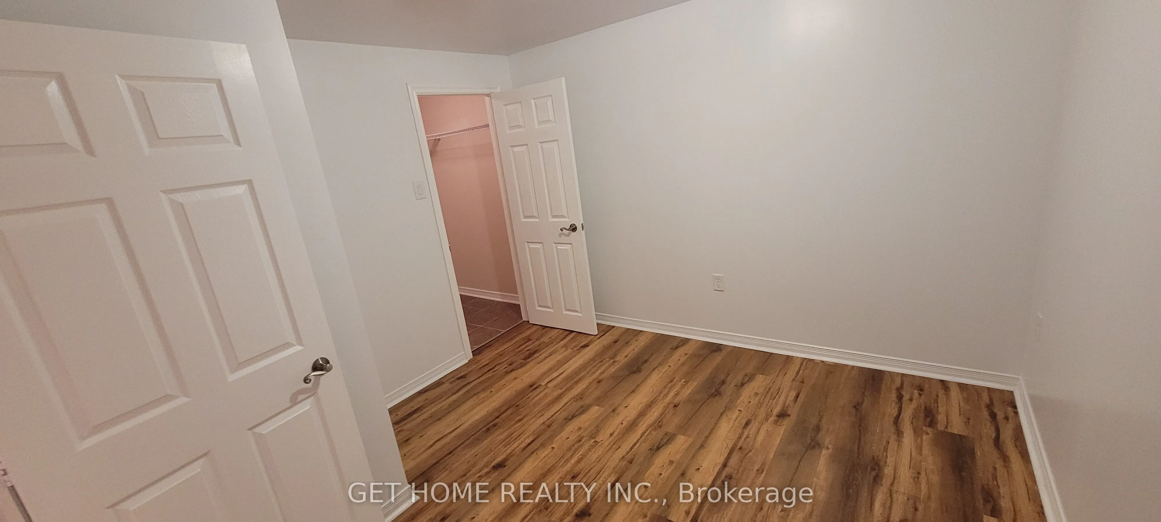 32 Torrance Woods