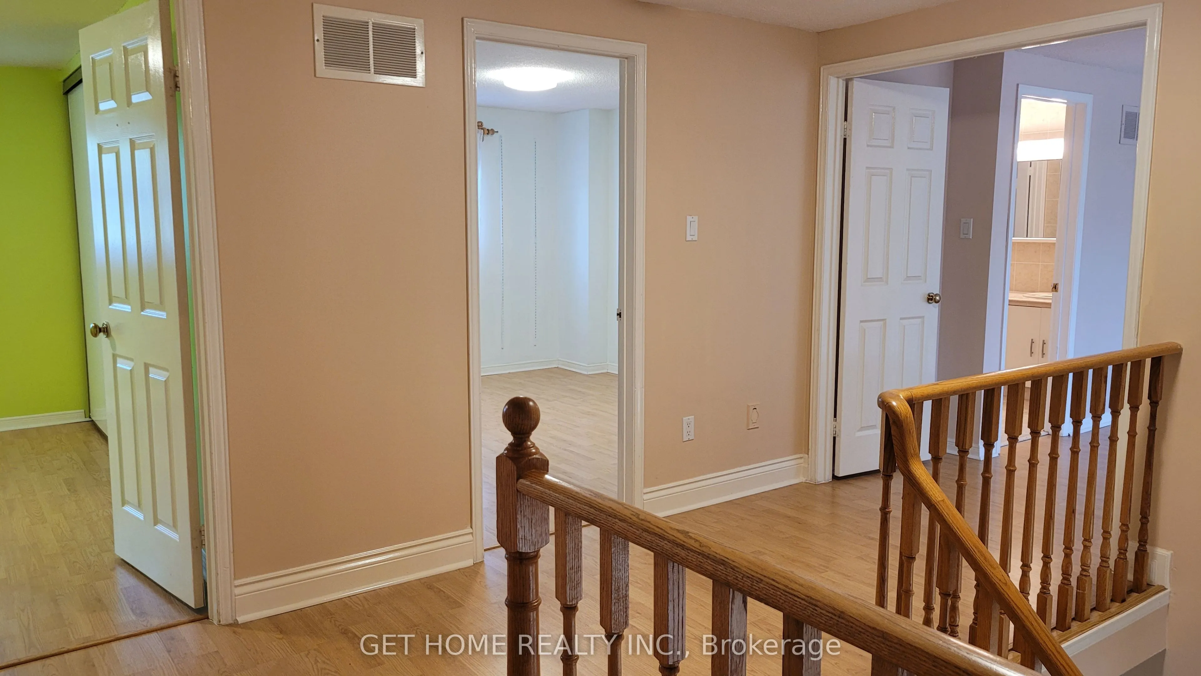 32 Torrance Woods