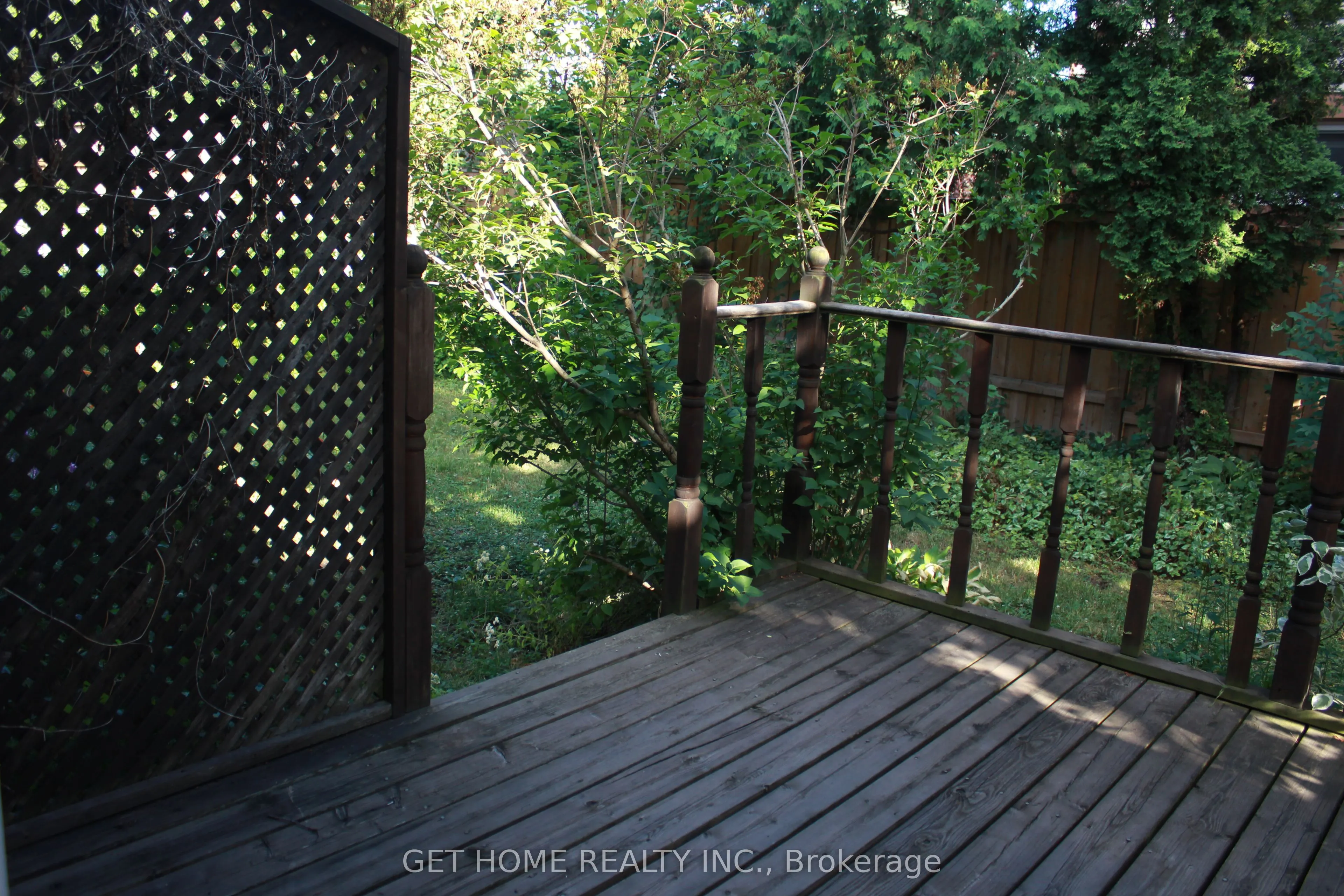 32 Torrance Woods