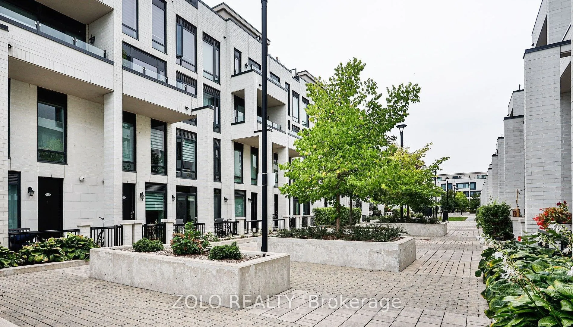142 Widdicombe Hill Boulevard, #509