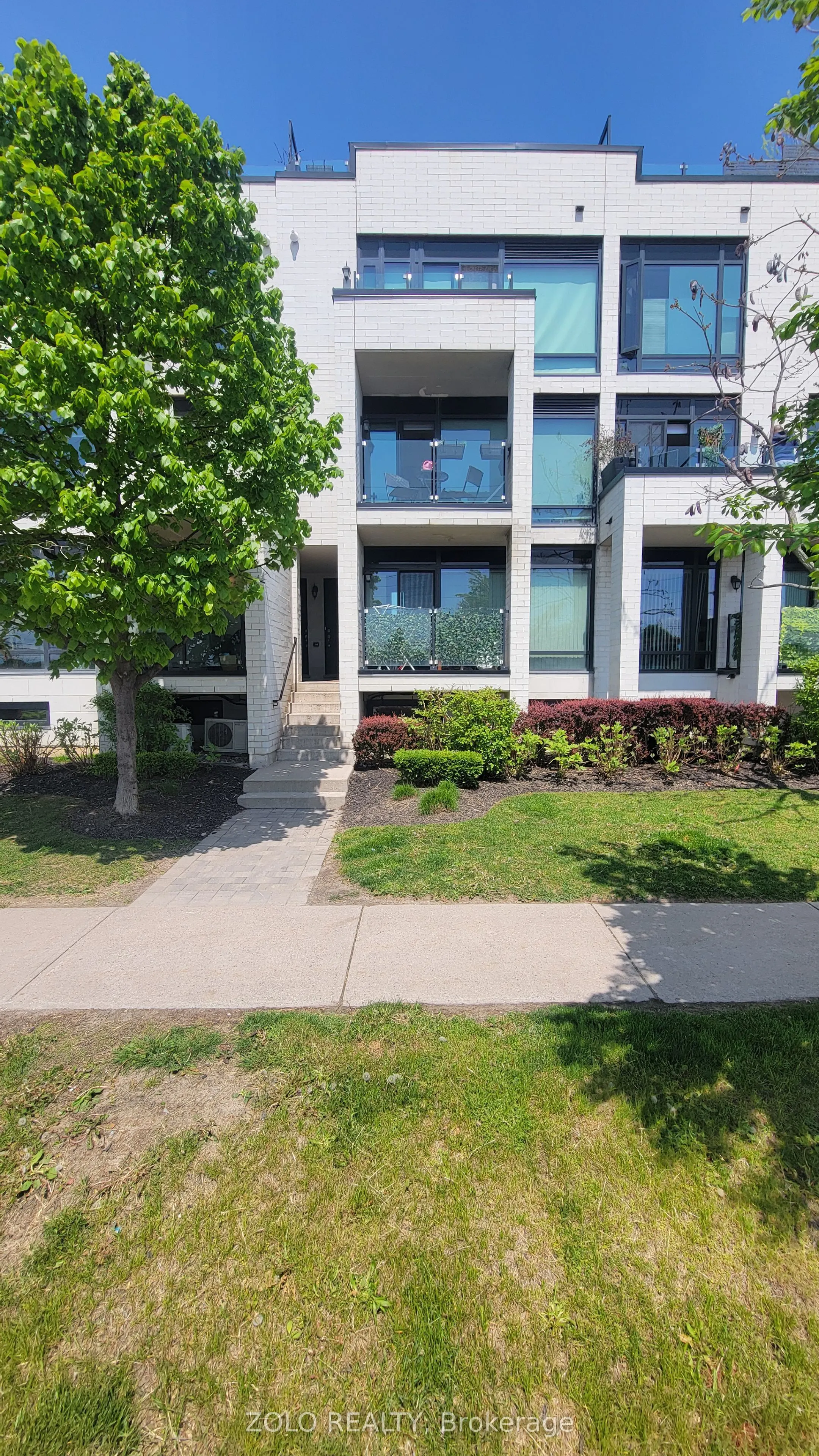 142 Widdicombe Hill Boulevard, #509