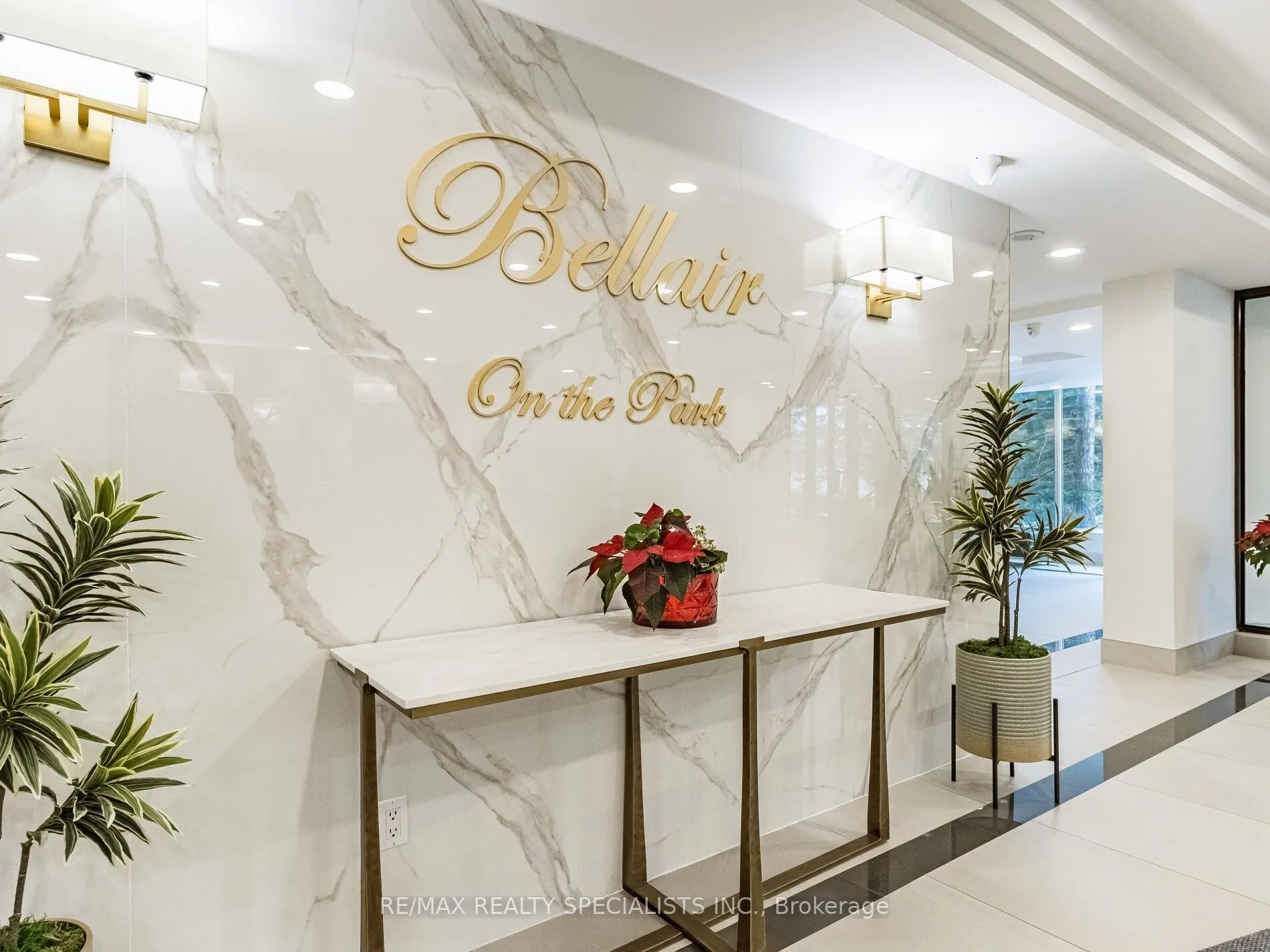 22 Hanover Road, #210
