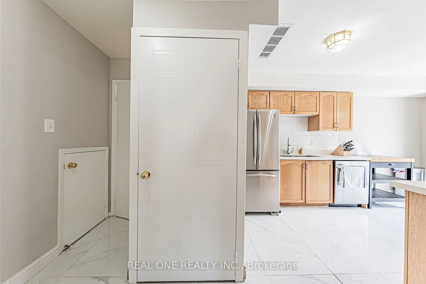 66 Sidney Belsey Crescent, #301