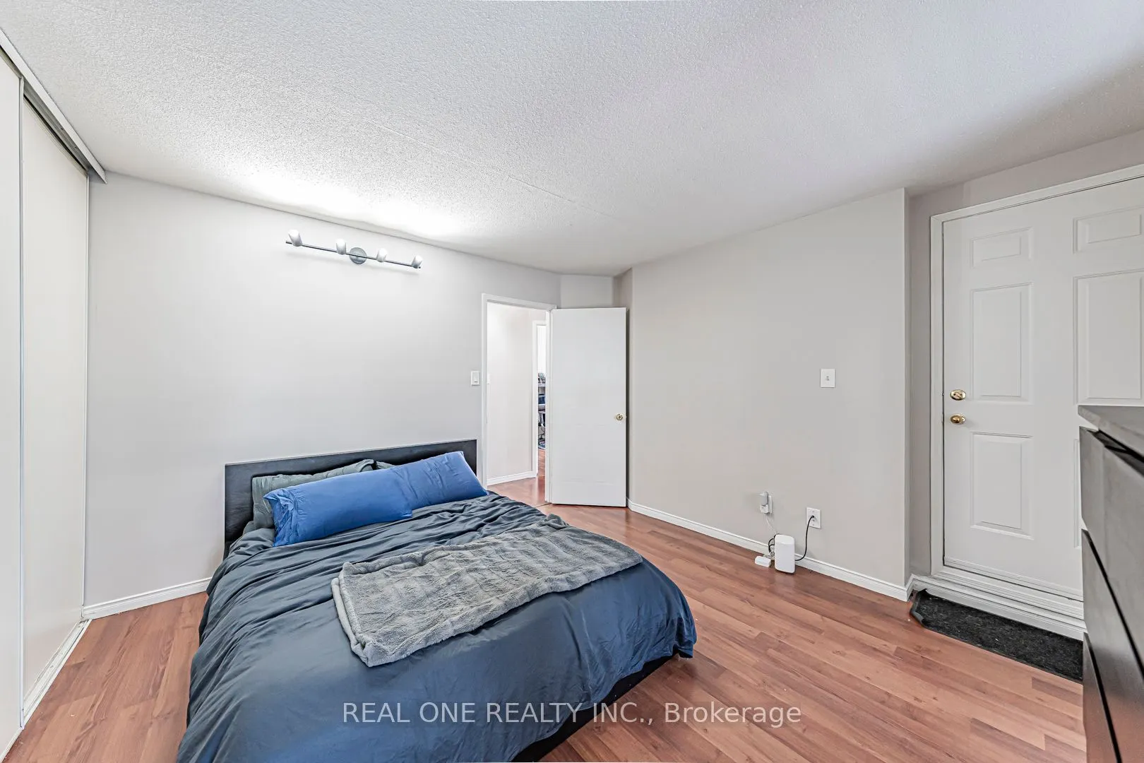 66 Sidney Belsey Crescent, #301