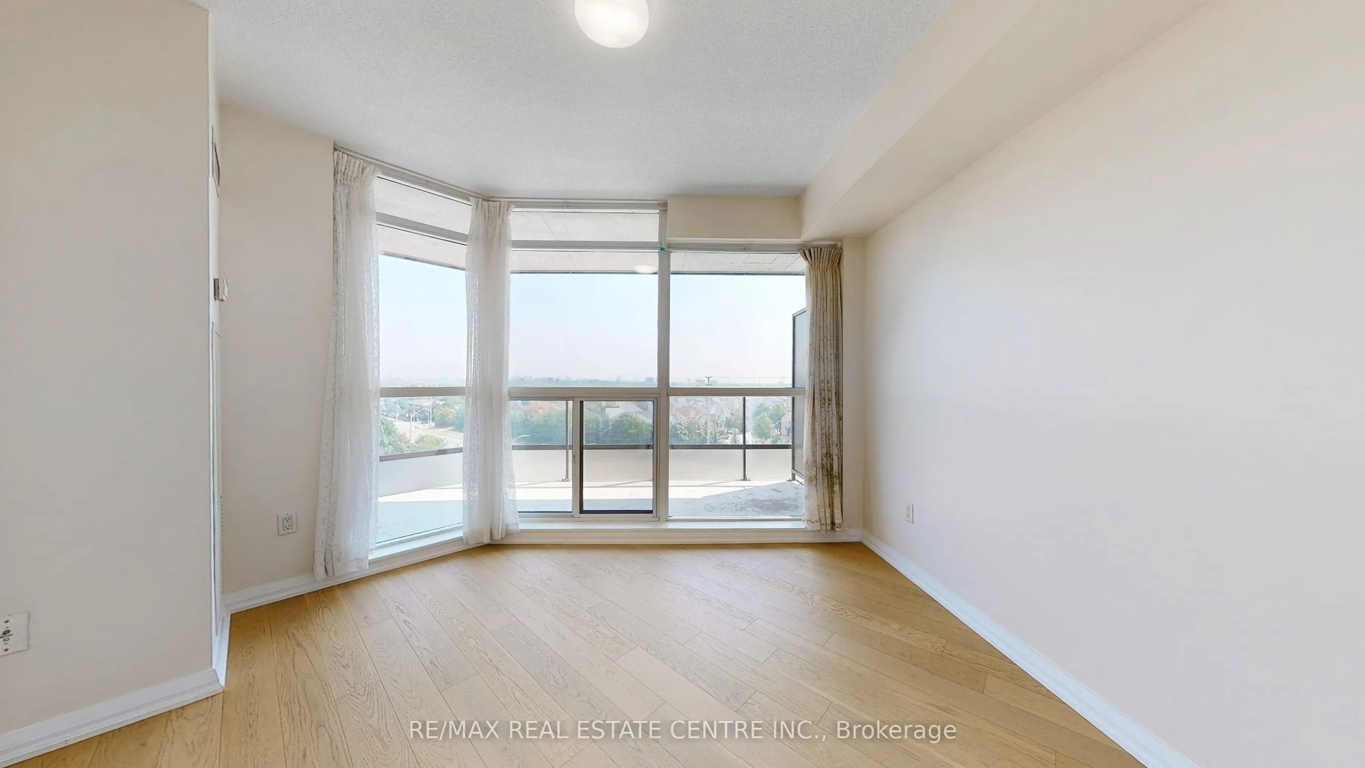220 Forum Drive, #613
