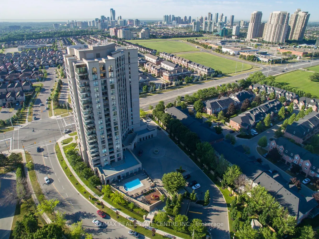 220 Forum Drive, #613