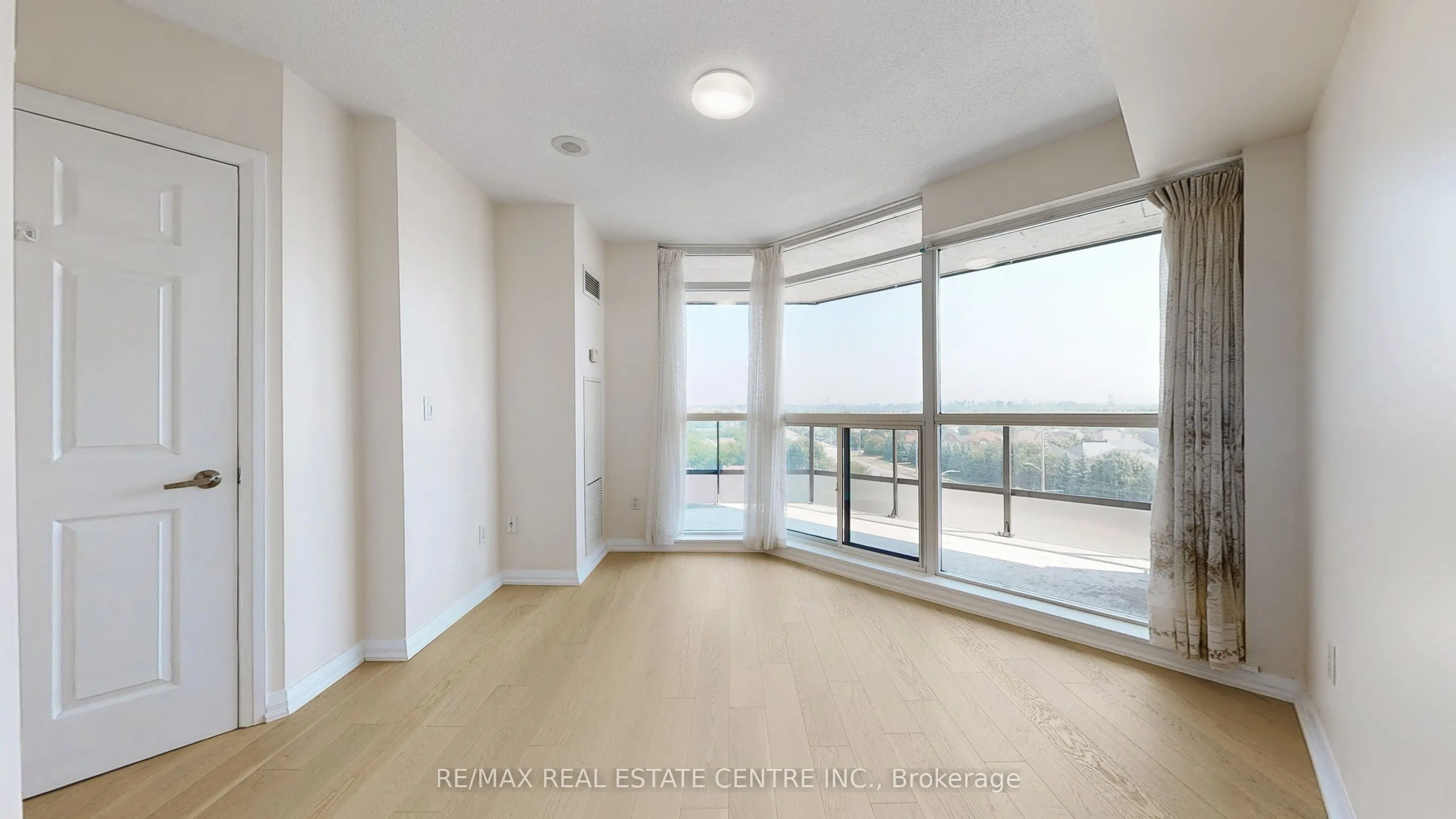 220 Forum Drive, #613