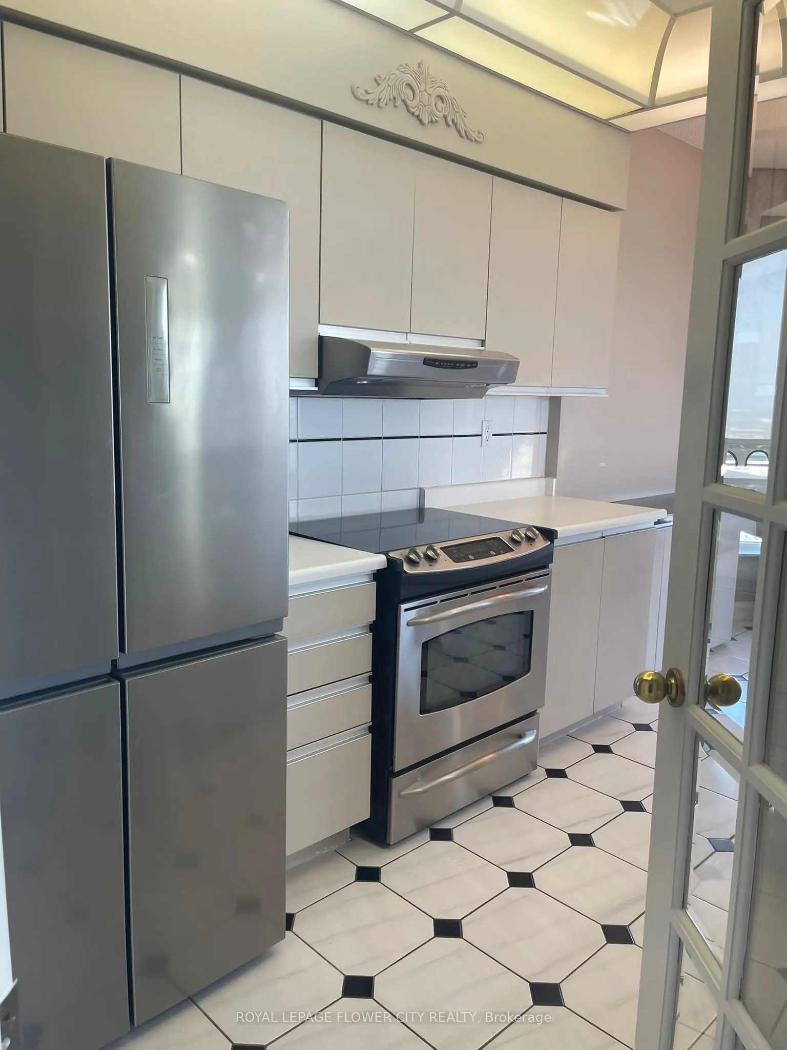24 Hanover Road, #2310