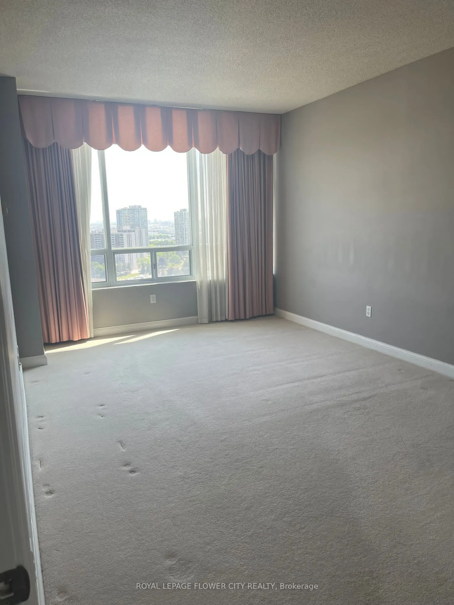 24 Hanover Road, #2310