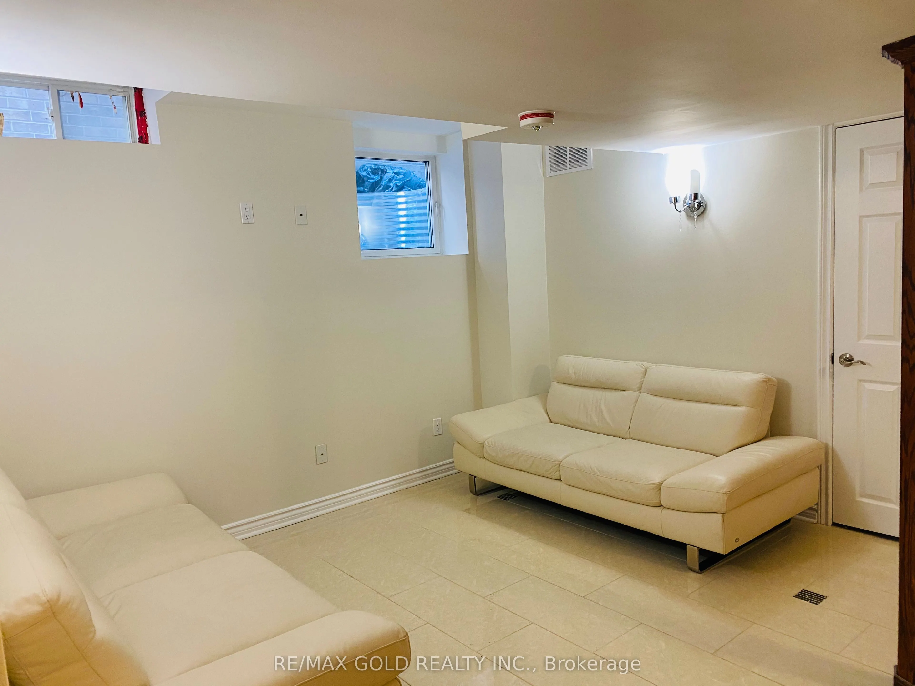 102 Gardenbrooke Trail, #Bsmt