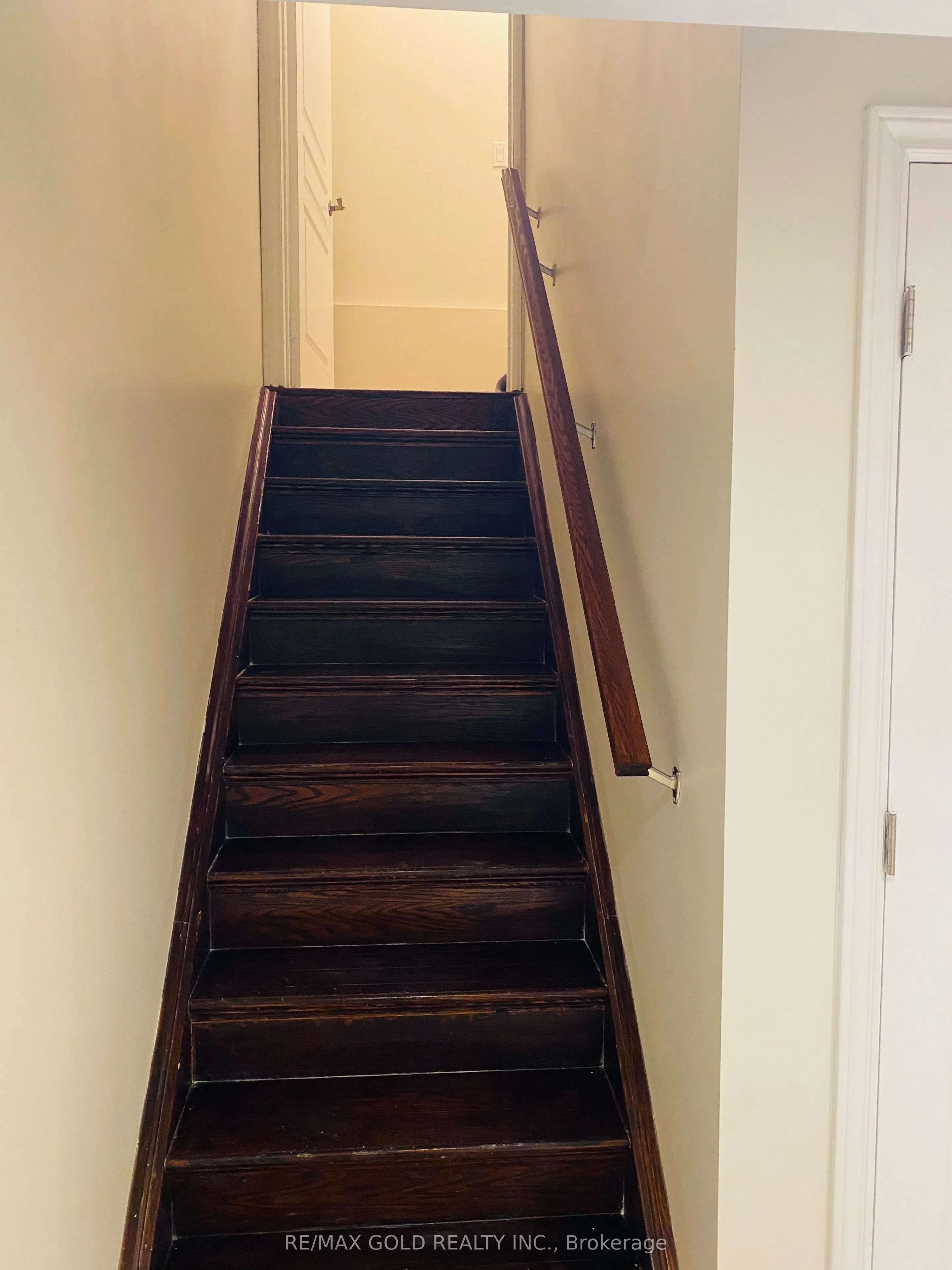 102 Gardenbrooke Trail, #Bsmt