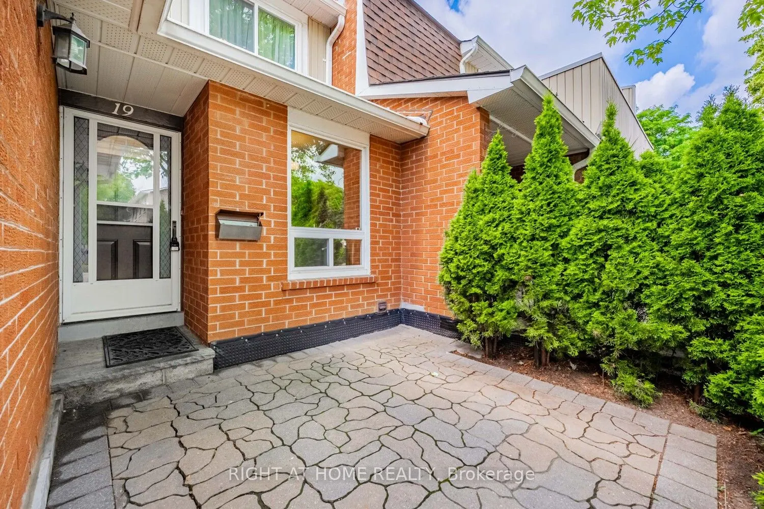 345 MEADOWS Boulevard W, #19