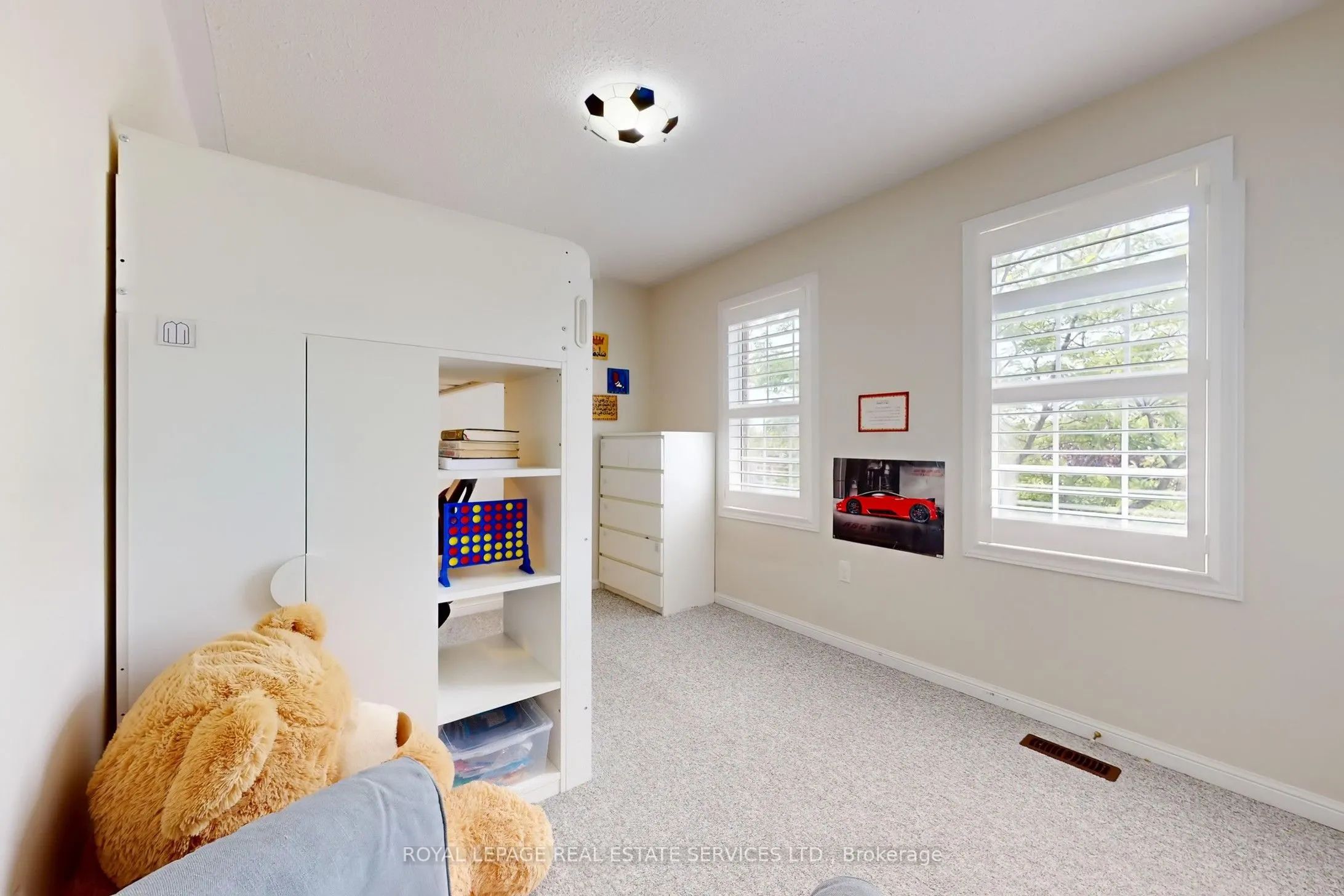 3909 Mayla Drive