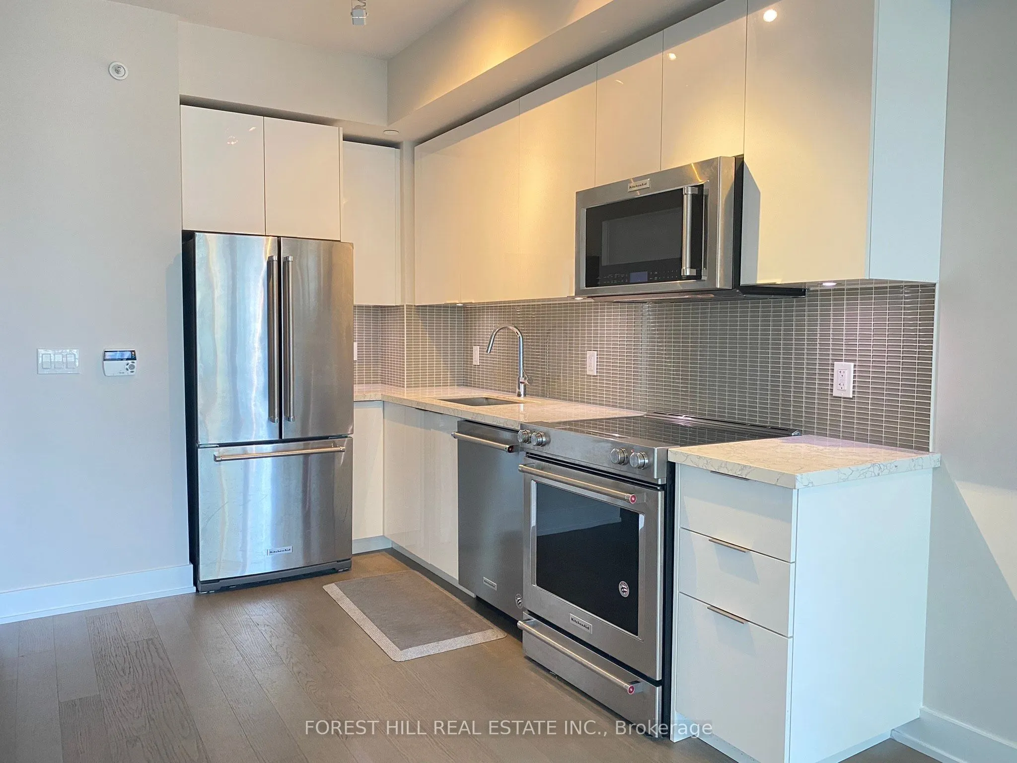 30 Shore Breeze Drive, #2414