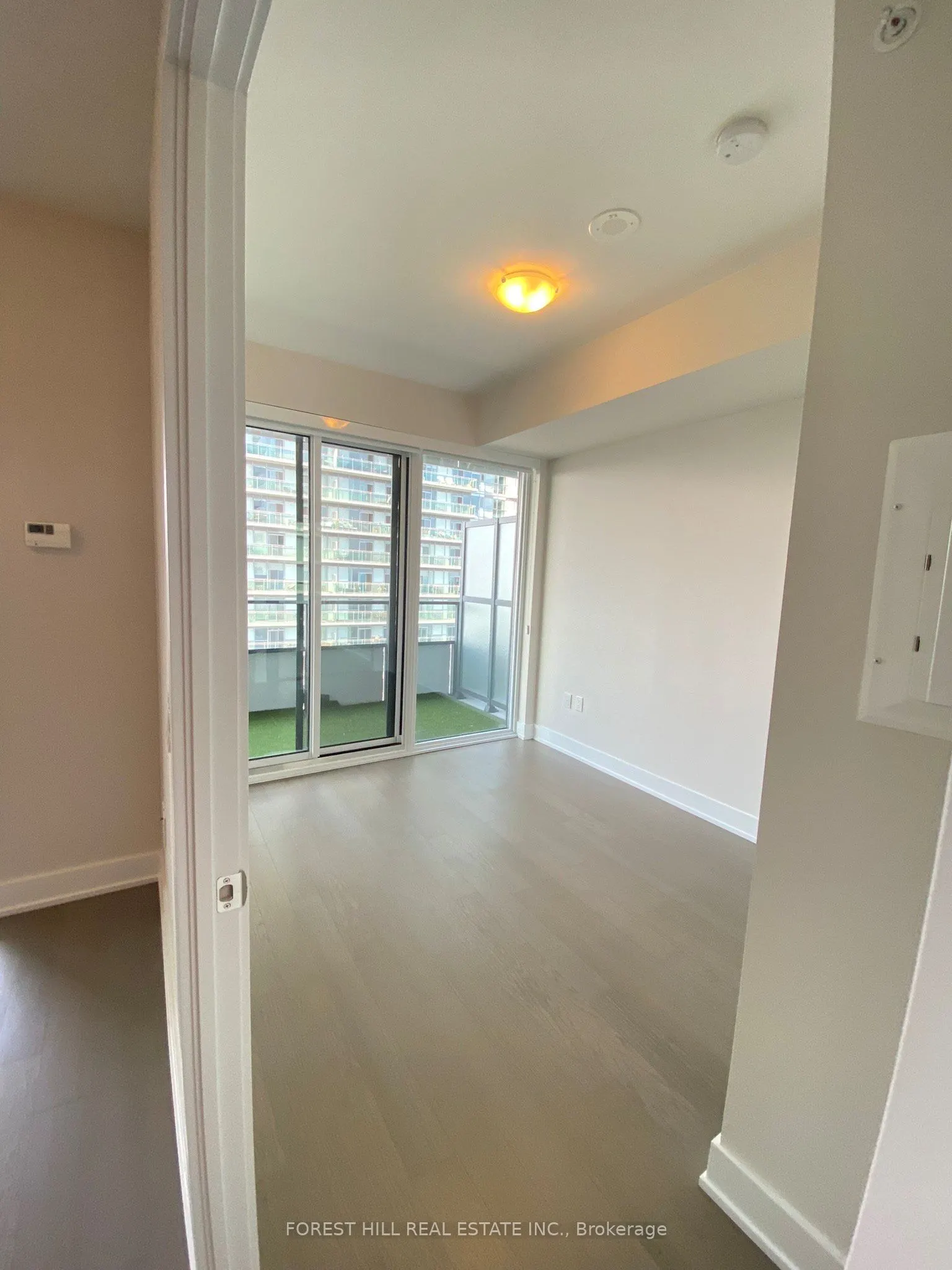 30 Shore Breeze Drive, #2414