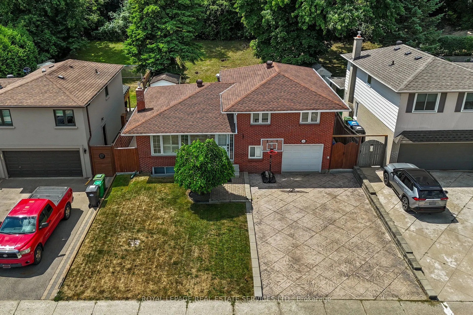 163 Connaught Crescent