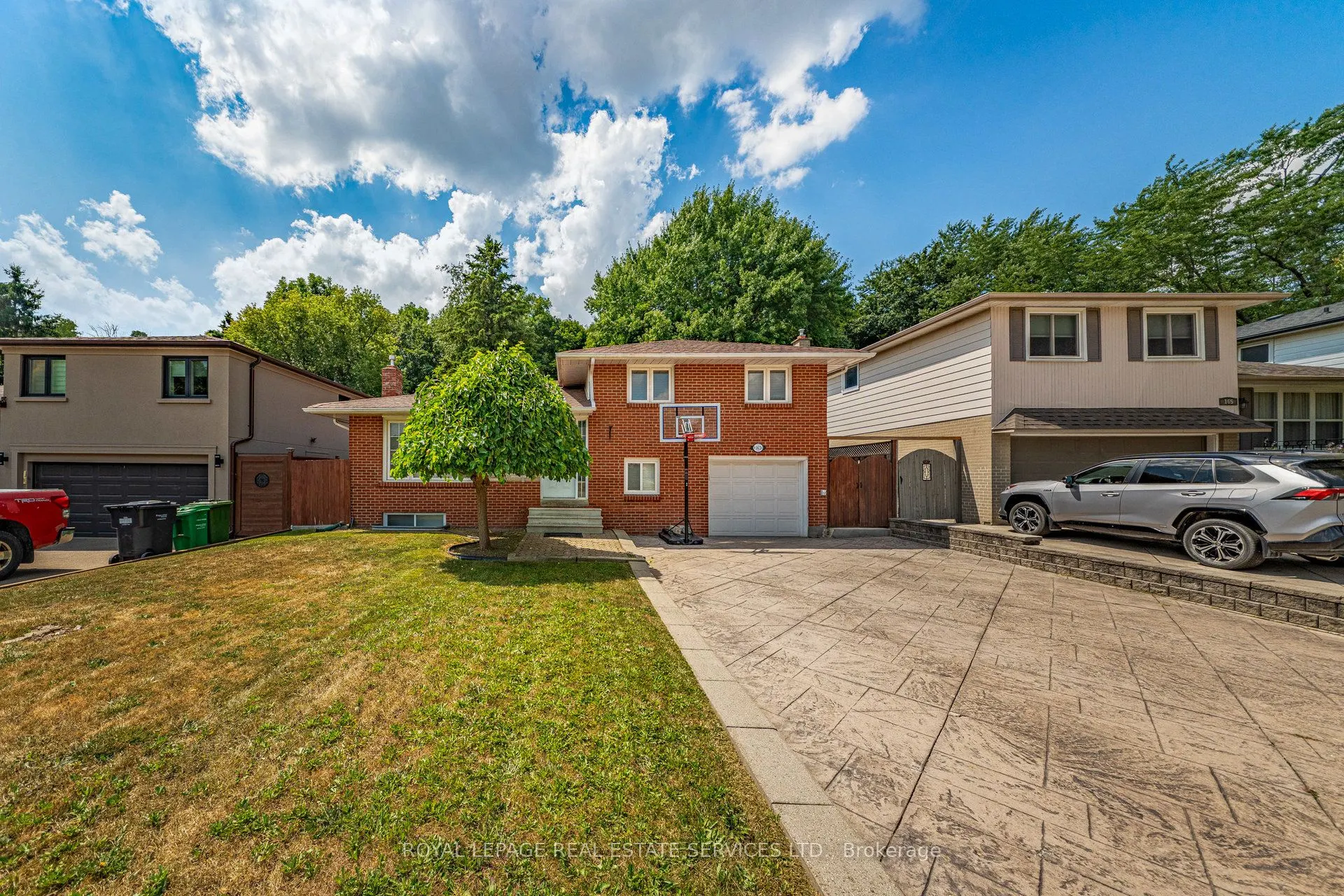 163 Connaught Crescent