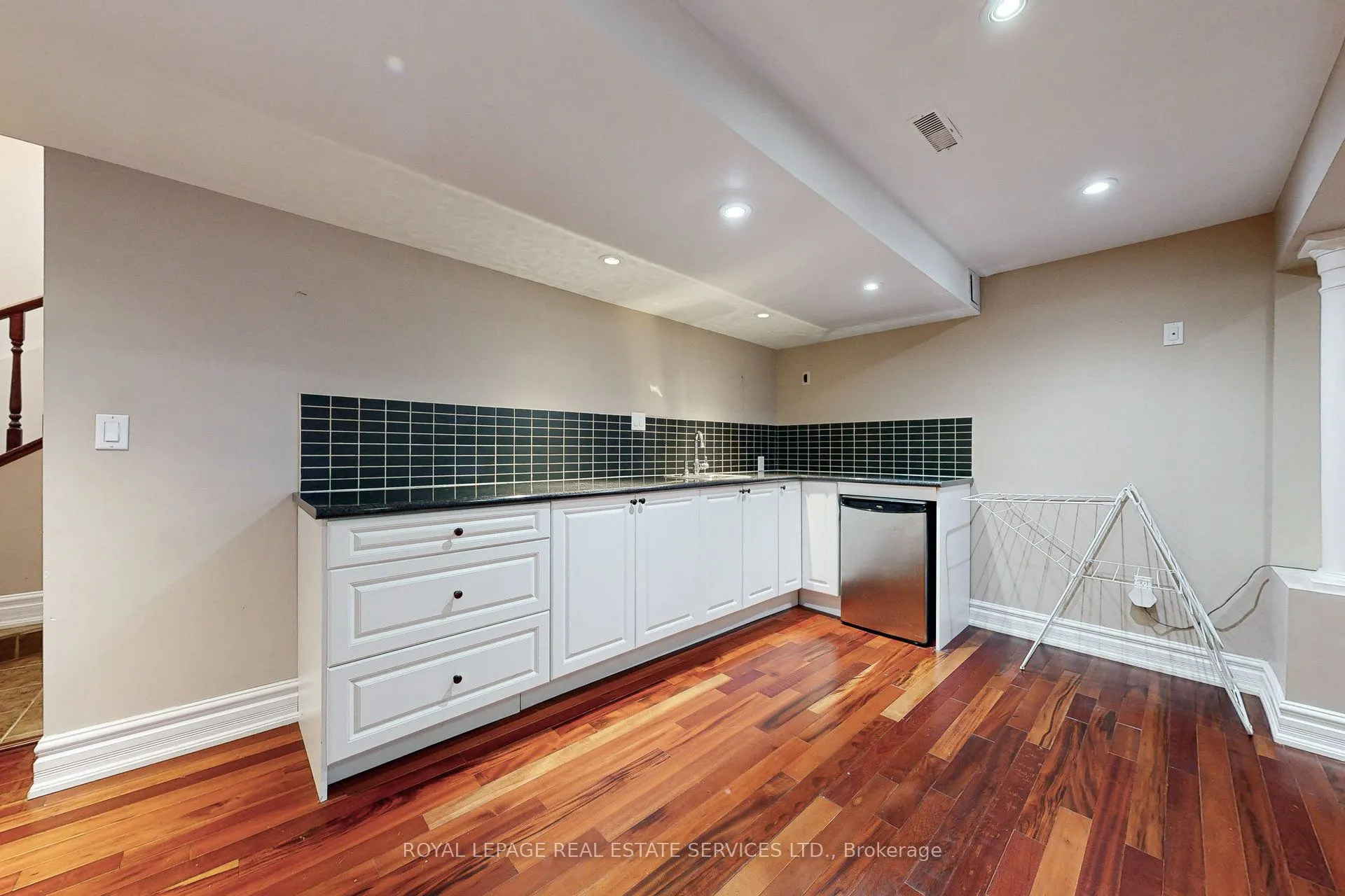 163 Connaught Crescent