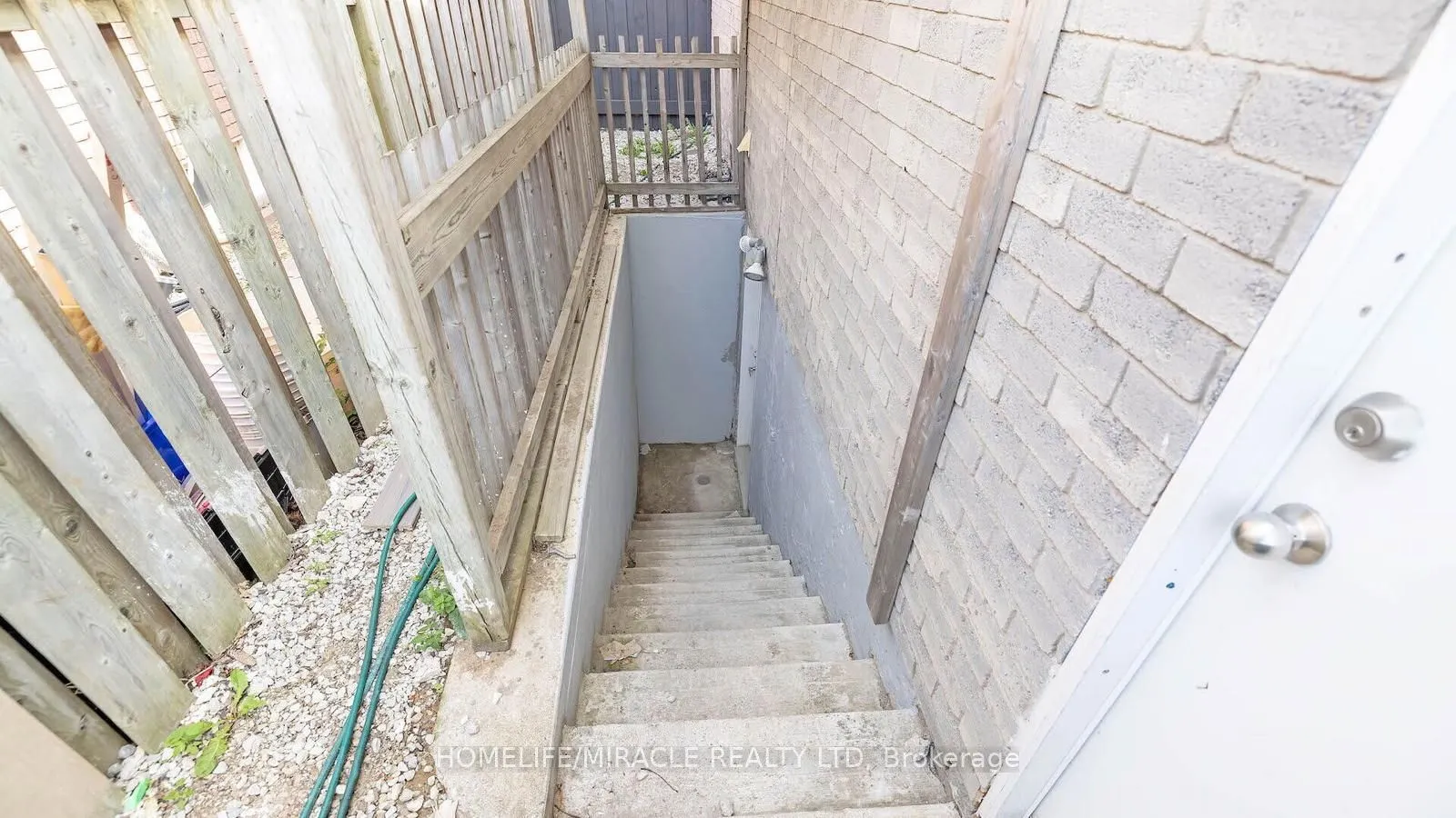 61 Horsham Street