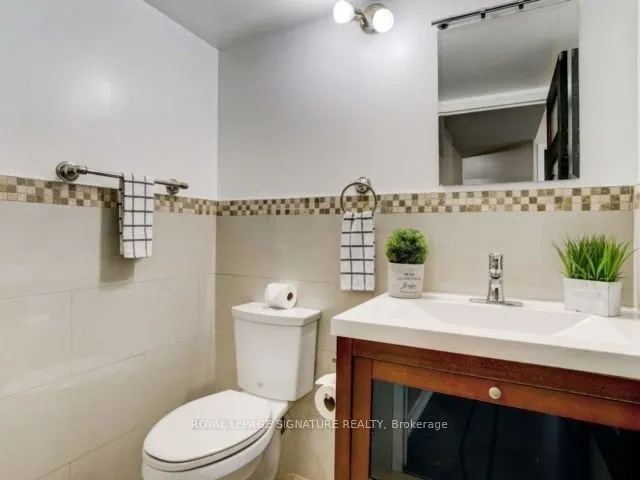 3 Hickory Tree Road, #811