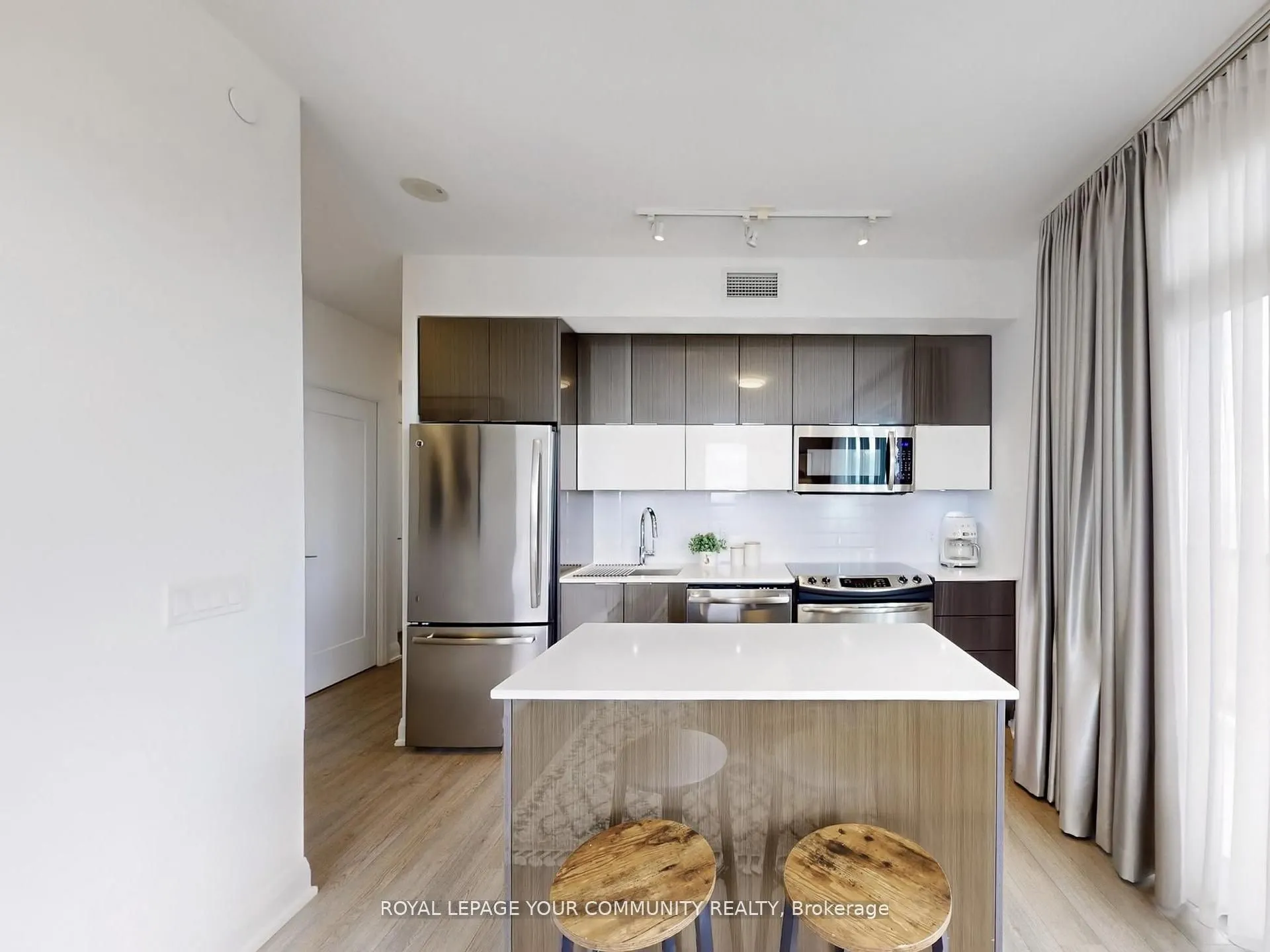 56 Annie Craig Drive, #3605