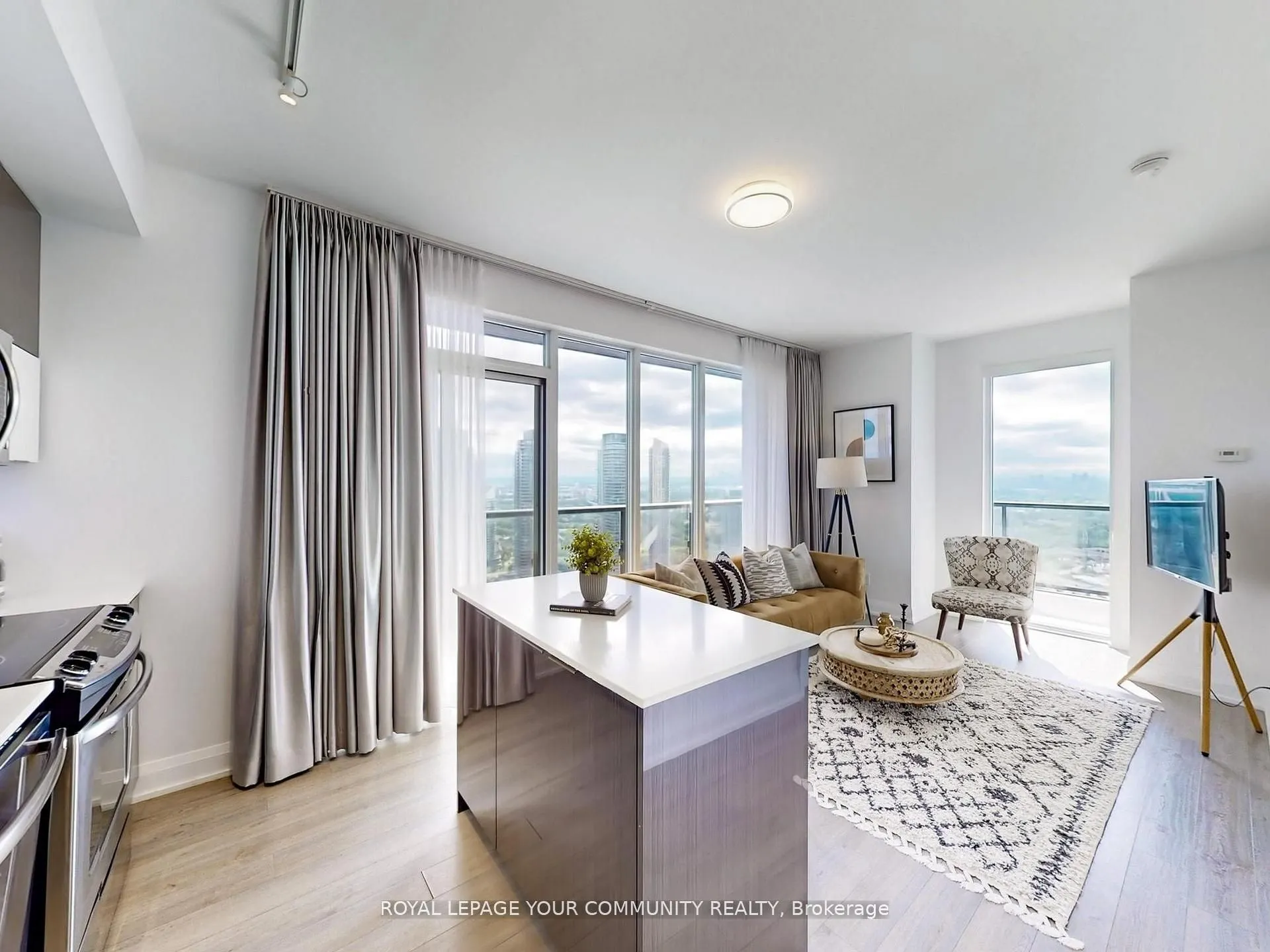 56 Annie Craig Drive, #3605