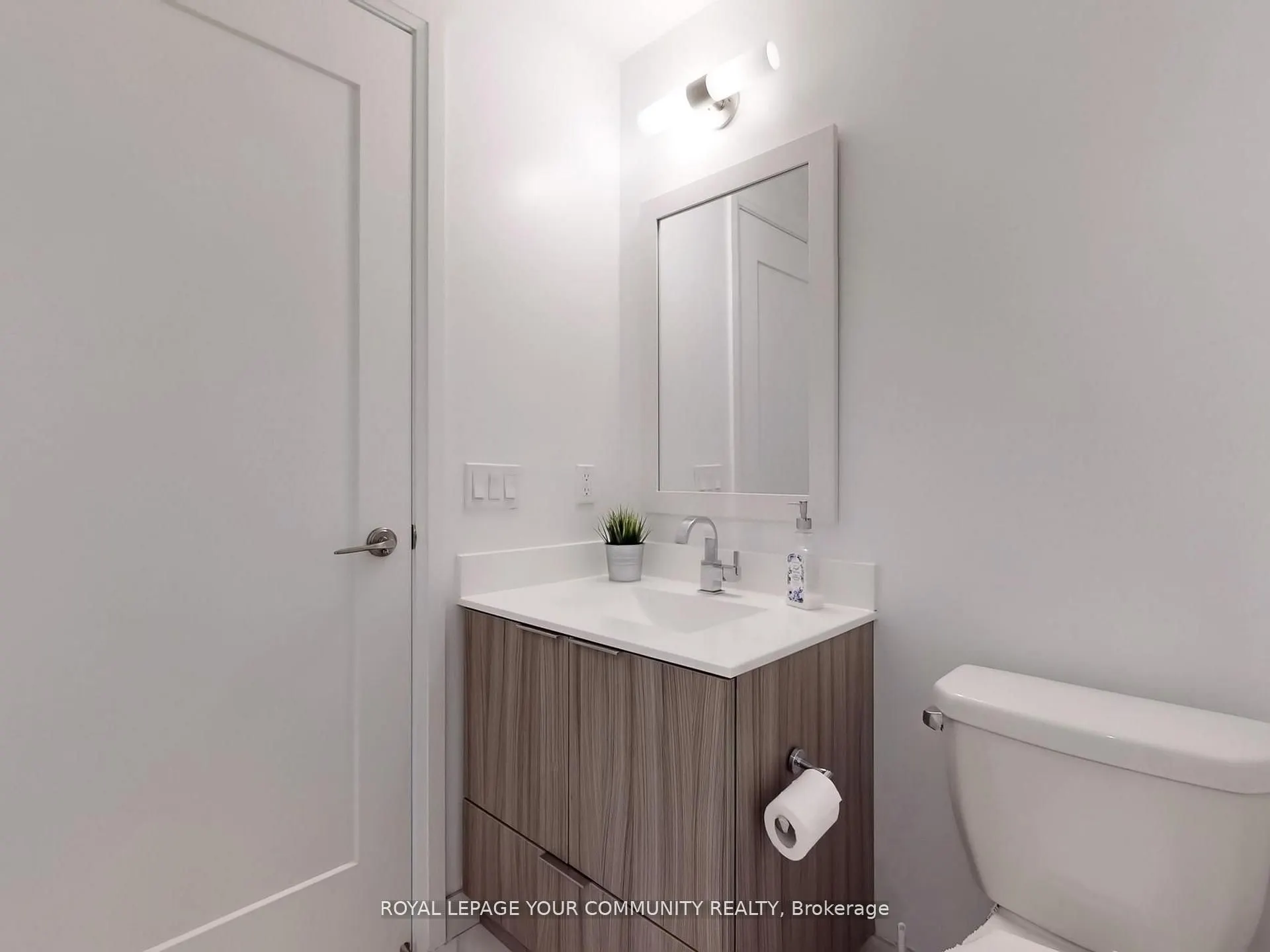 56 Annie Craig Drive, #3605