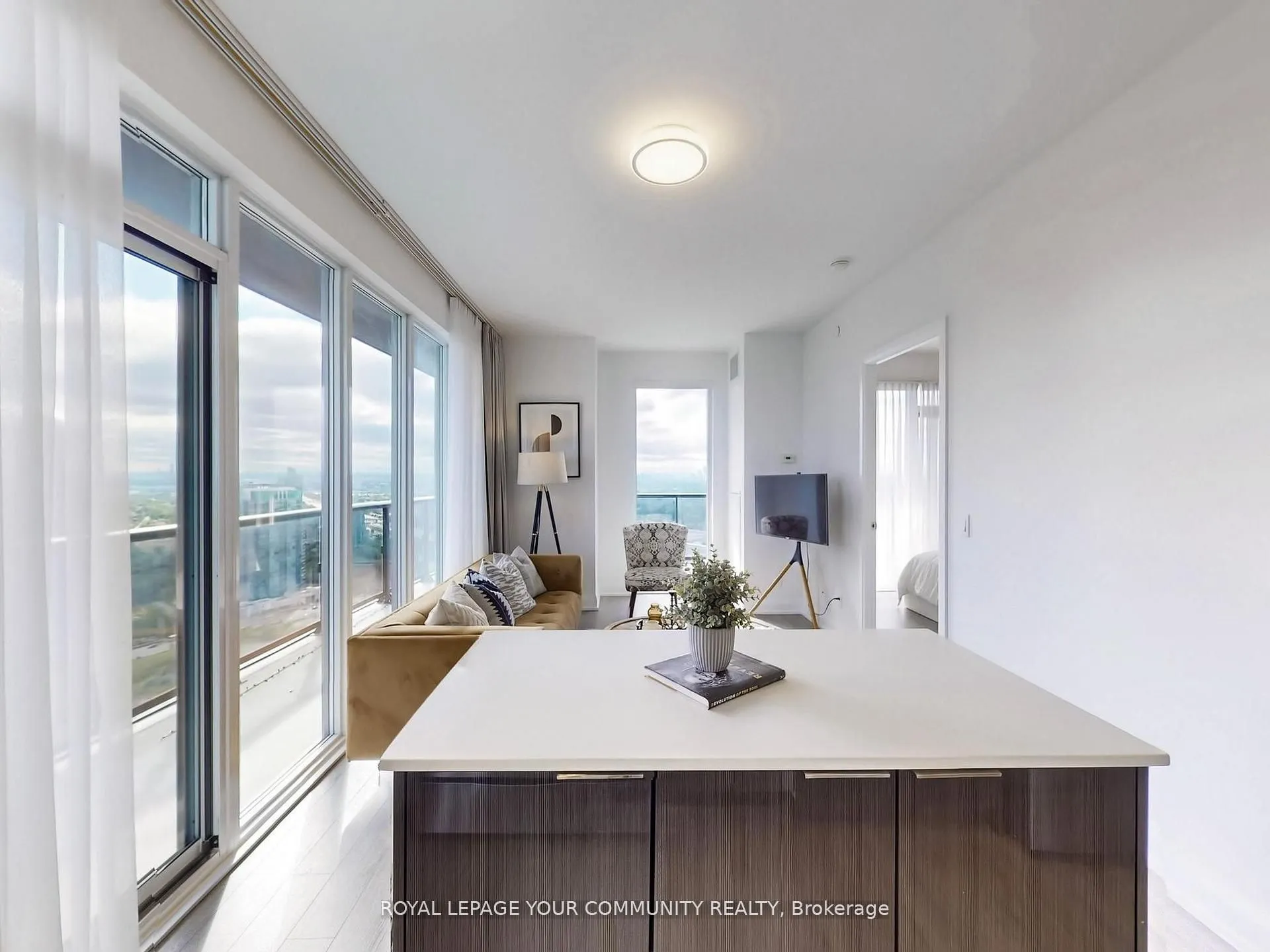 56 Annie Craig Drive, #3605