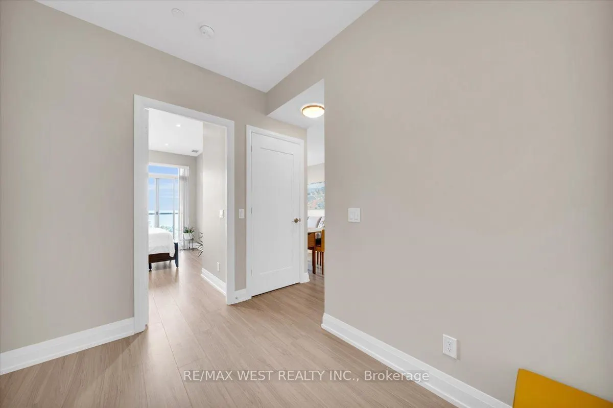 56 Annie Craig Drive, #1603