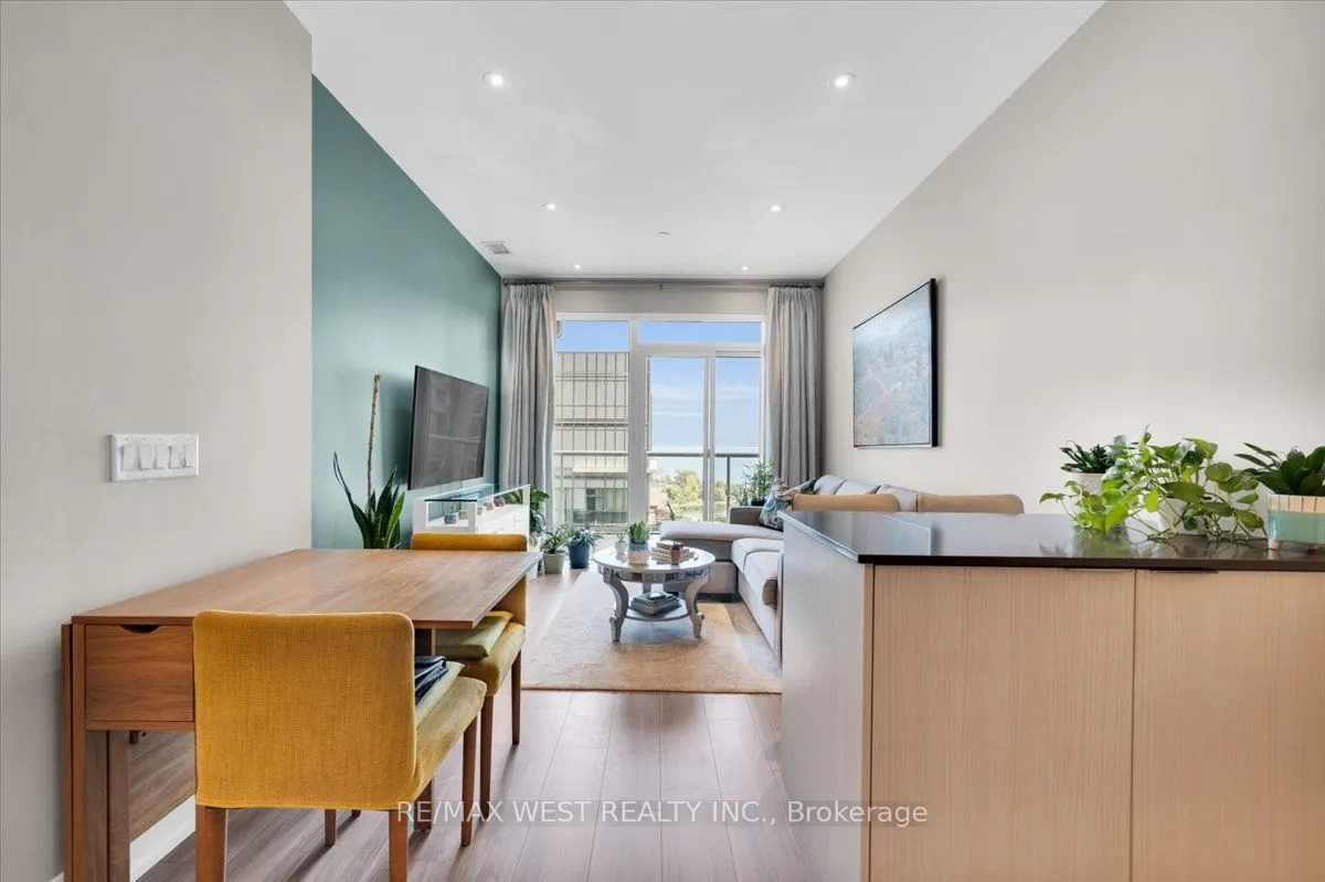 56 Annie Craig Drive, #1603