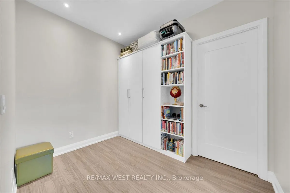 56 Annie Craig Drive, #1603