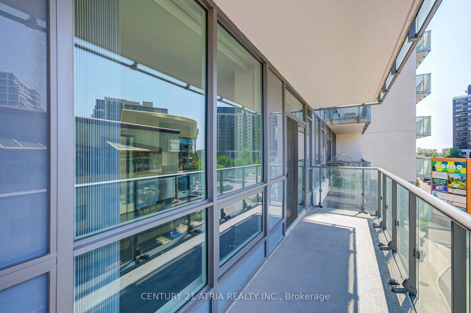 10 De Boers Drive, #401