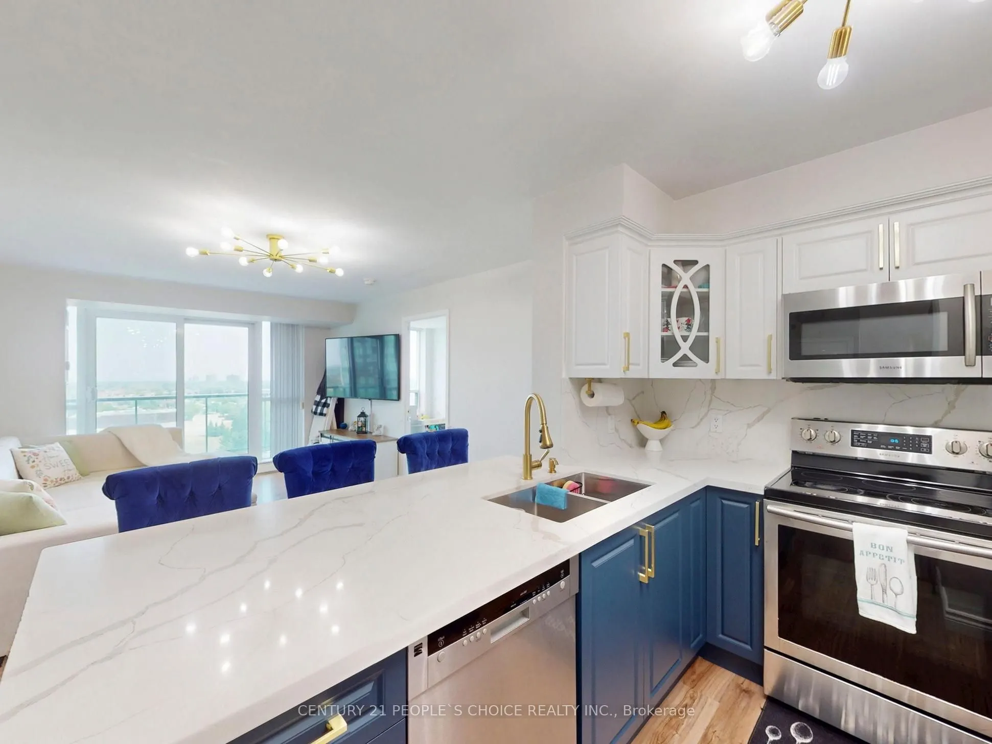 4879 Kimbermount Avenue, #1107