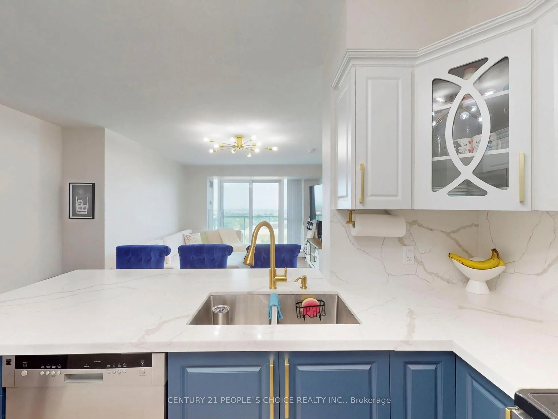 4879 Kimbermount Avenue, #1107