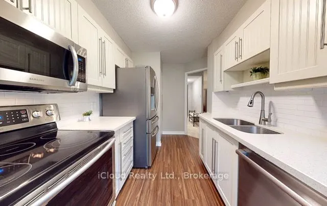 100 MILLSIDE Drive, #206