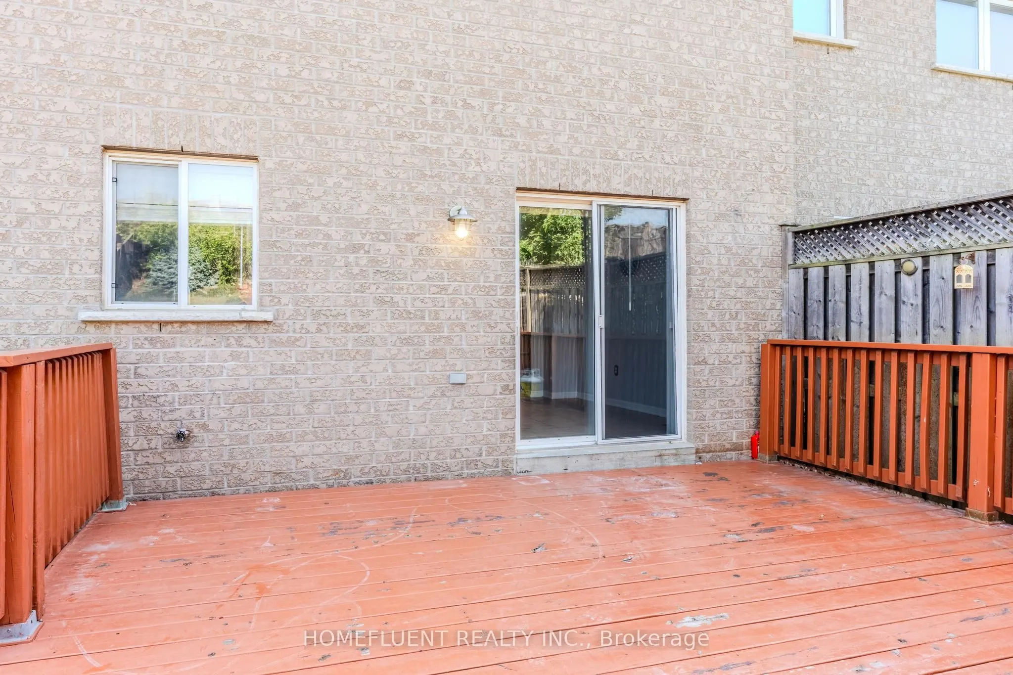 1178 Bonin Crescent