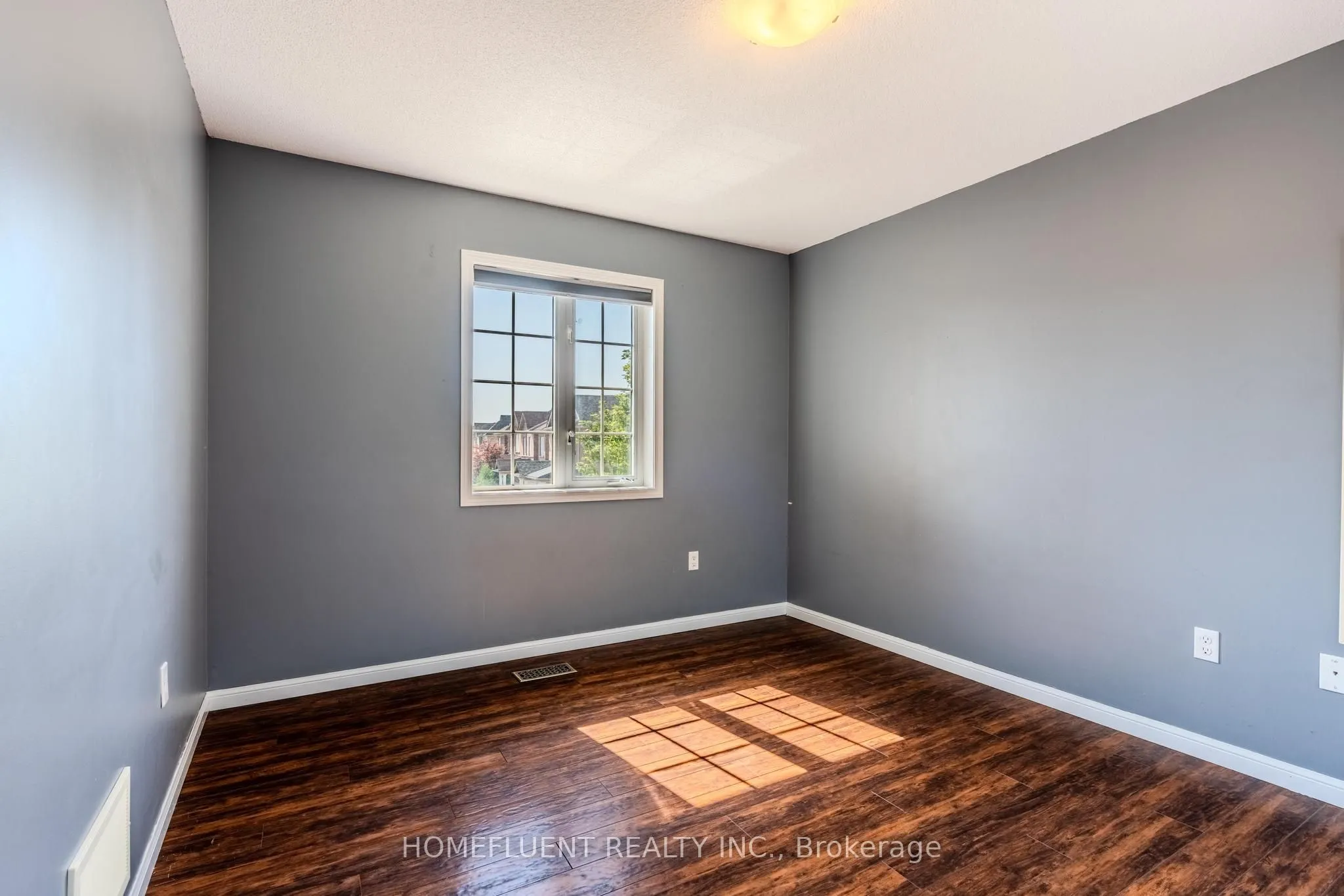 1178 Bonin Crescent