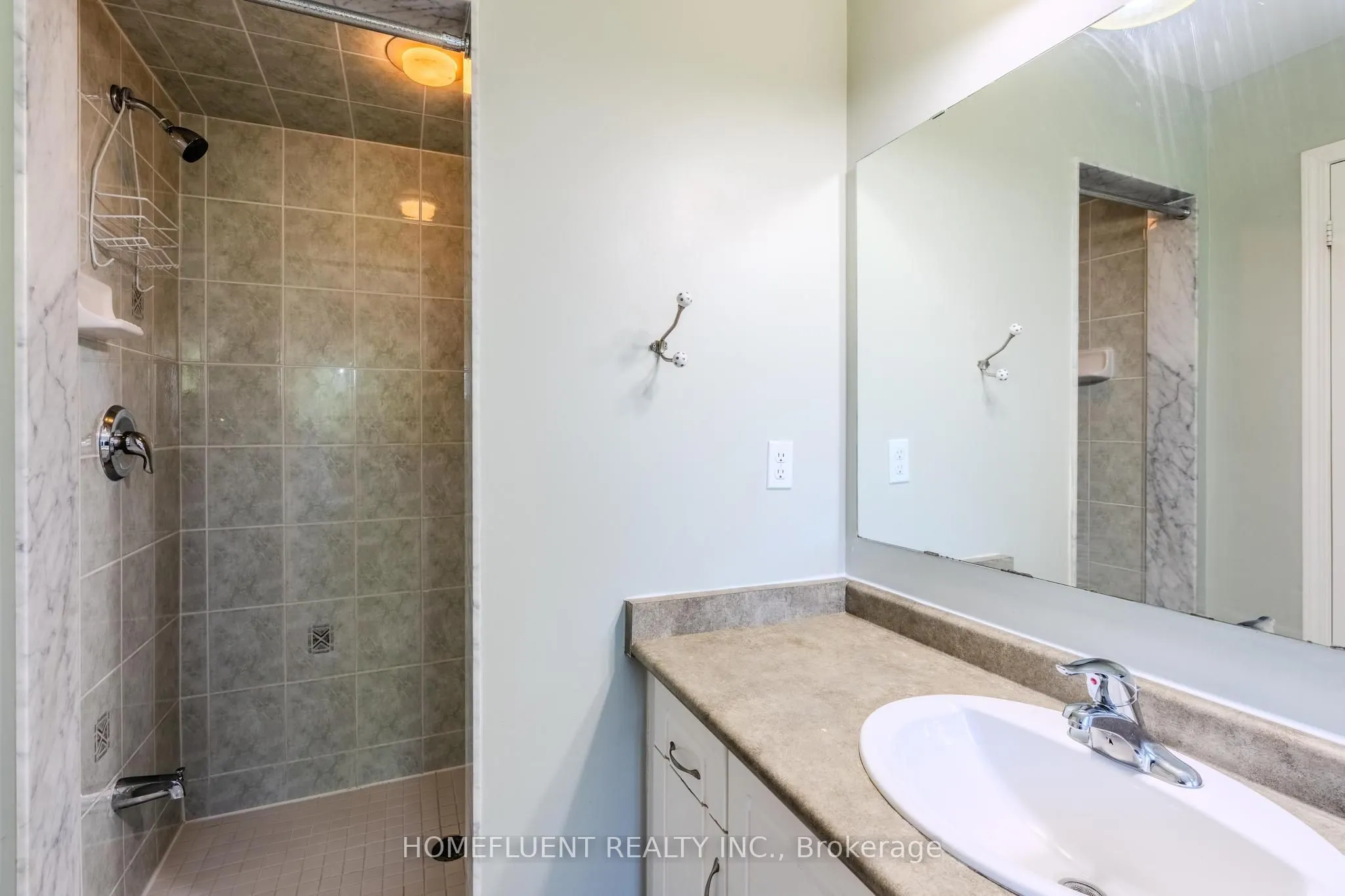 1178 Bonin Crescent