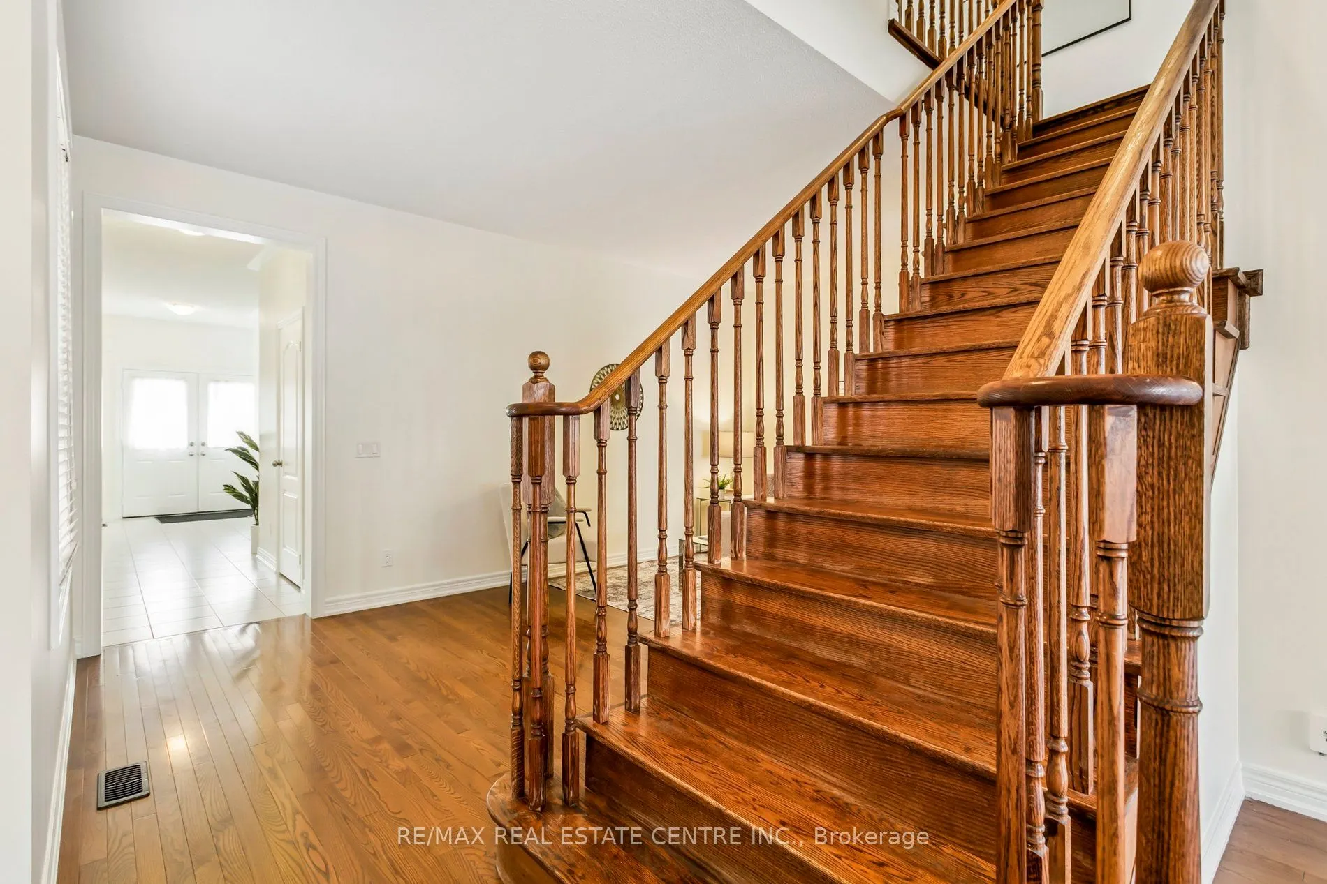 856 Miltonbrook Crescent