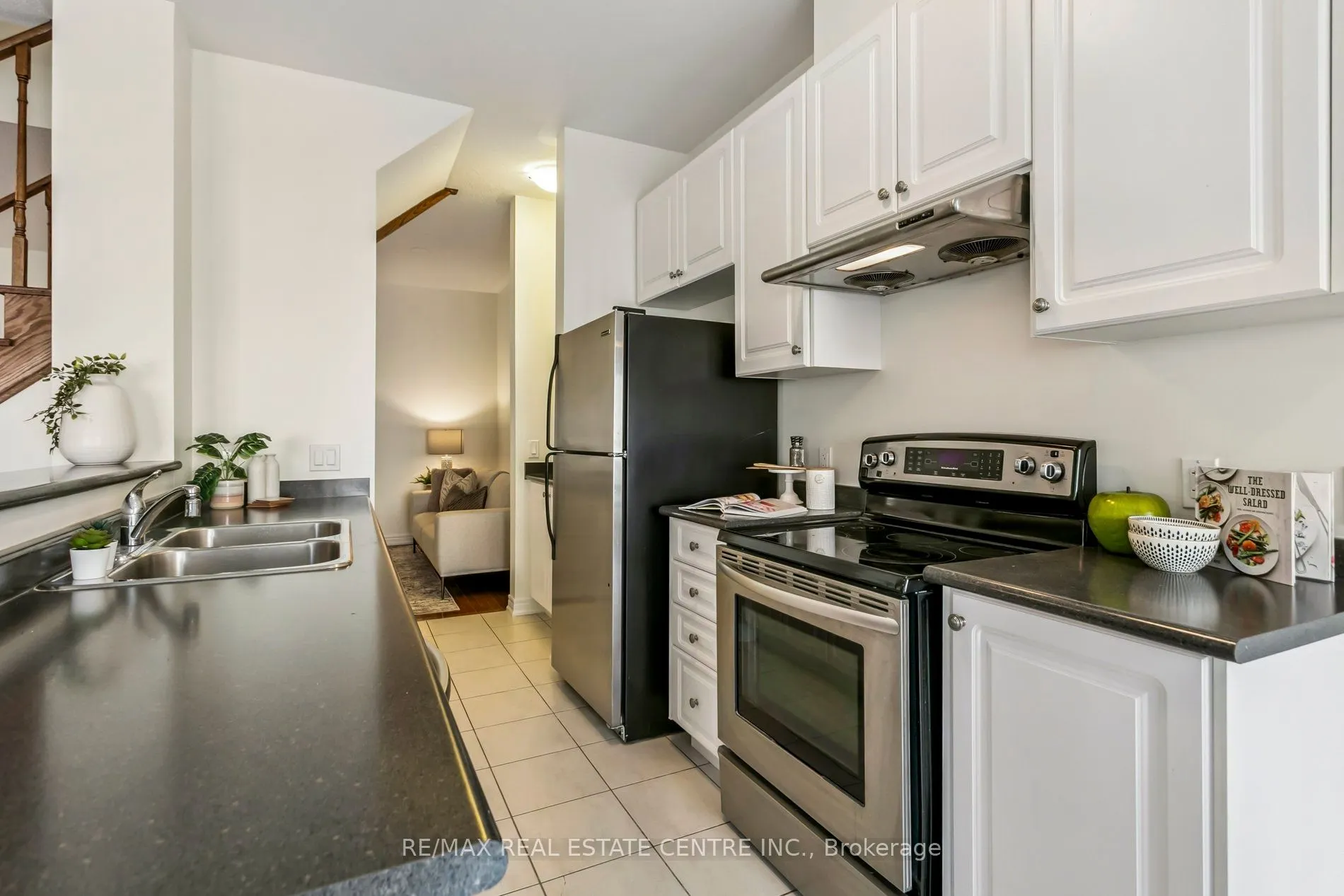 856 Miltonbrook Crescent