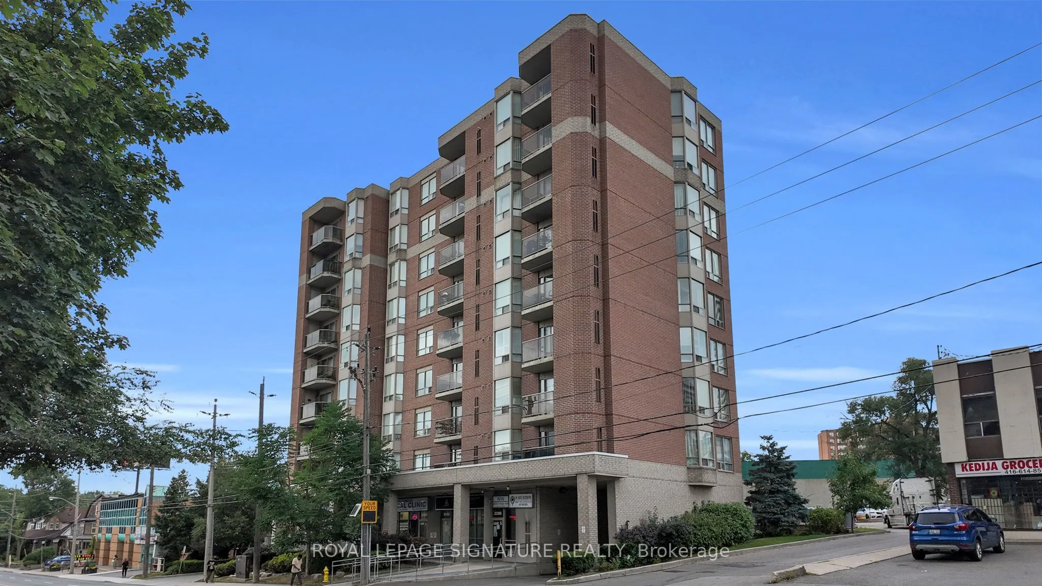 2088 Lawrence Avenue W, #814