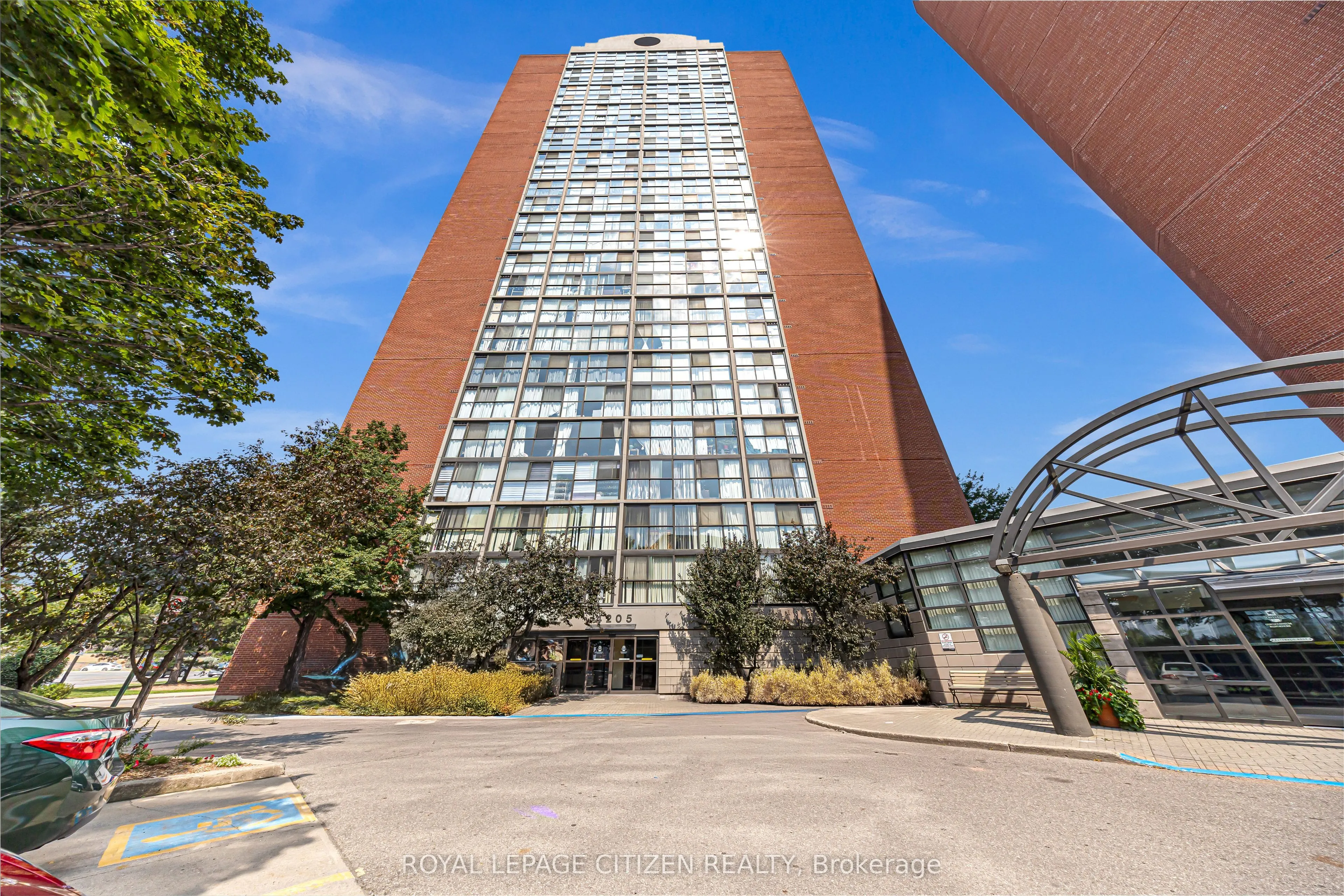 4205 Shipp Drive, #301