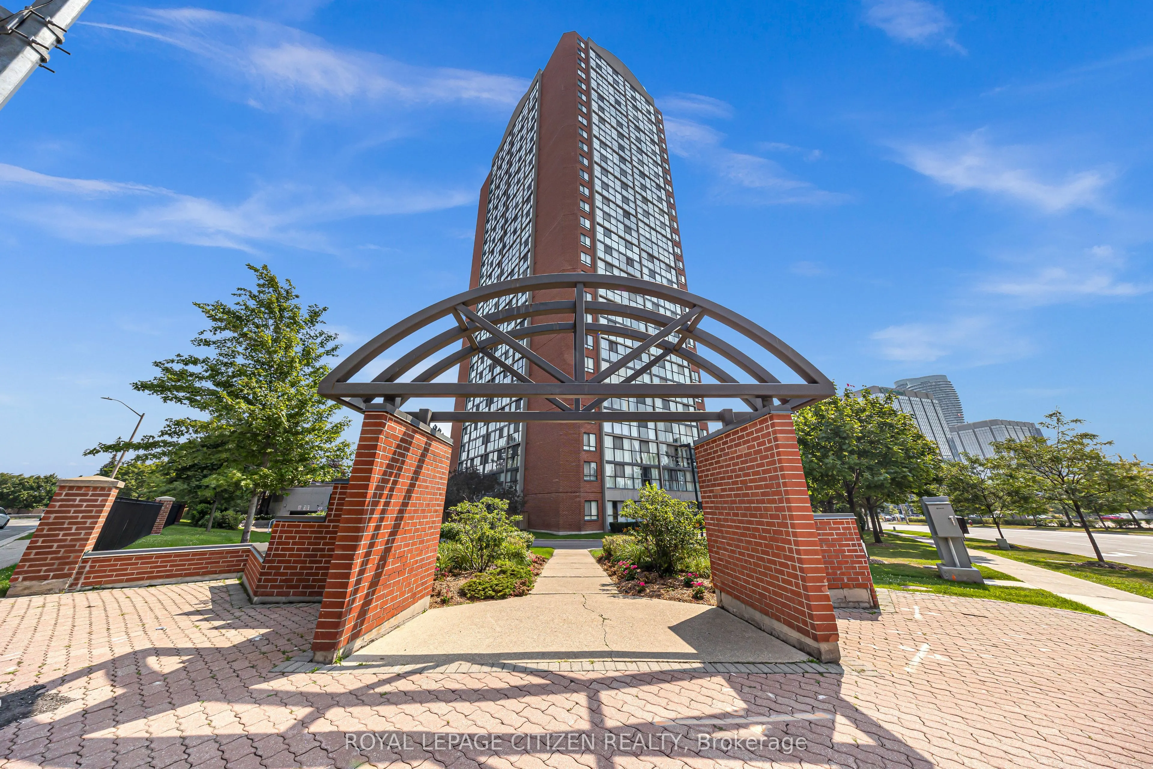 4205 Shipp Drive, #301