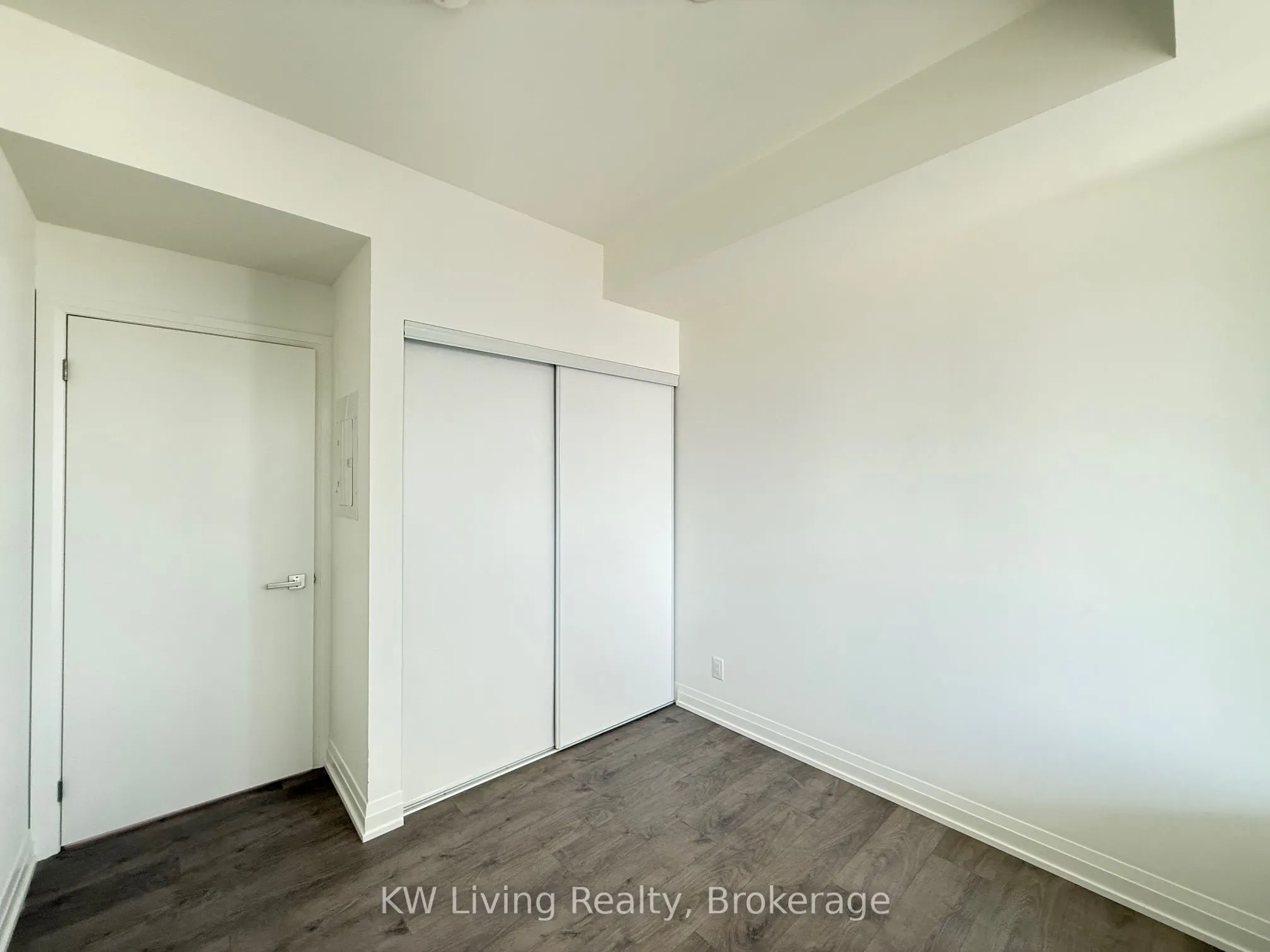 4015 The Exchange, #1802