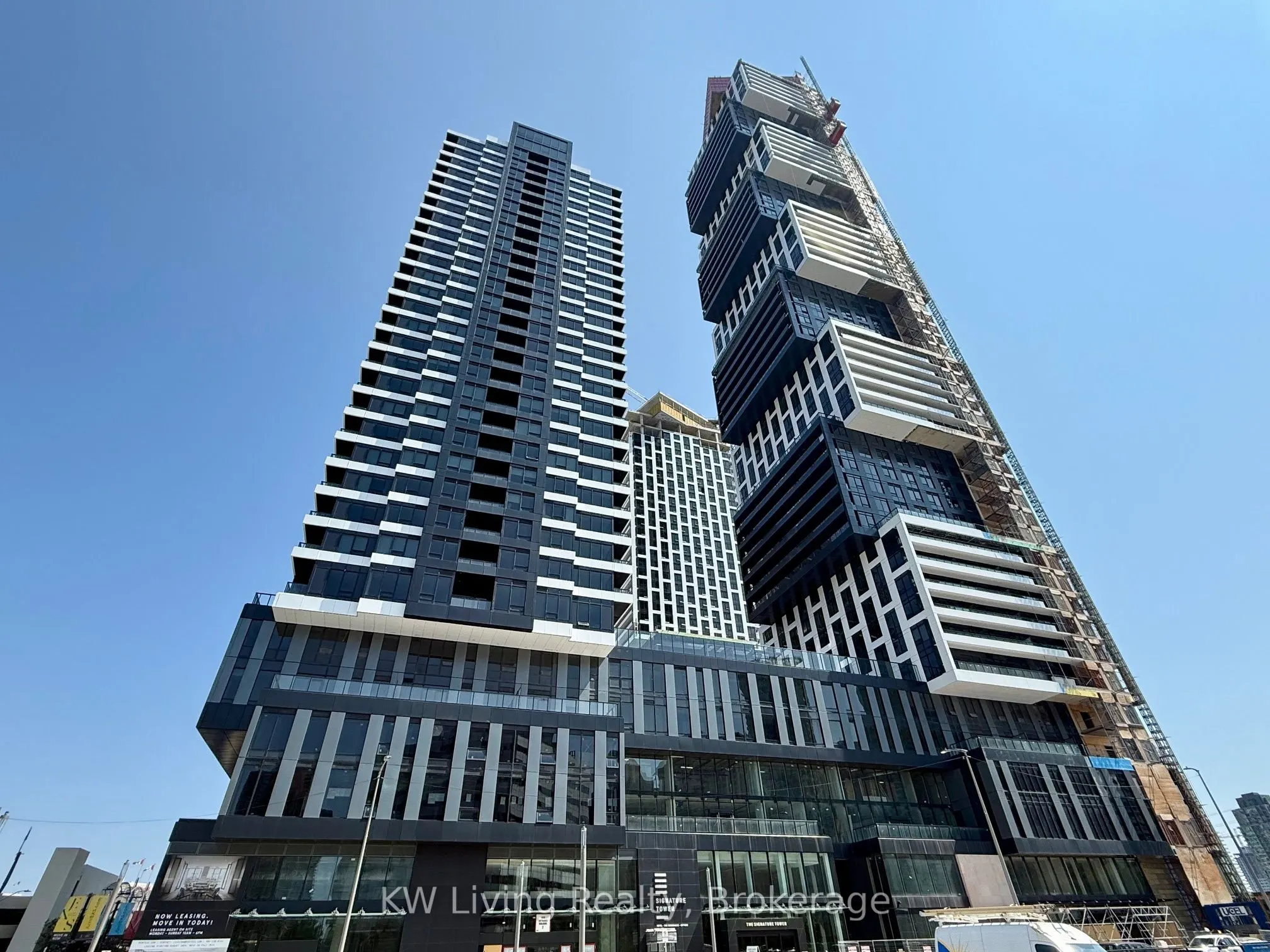 4015 The Exchange, #1802