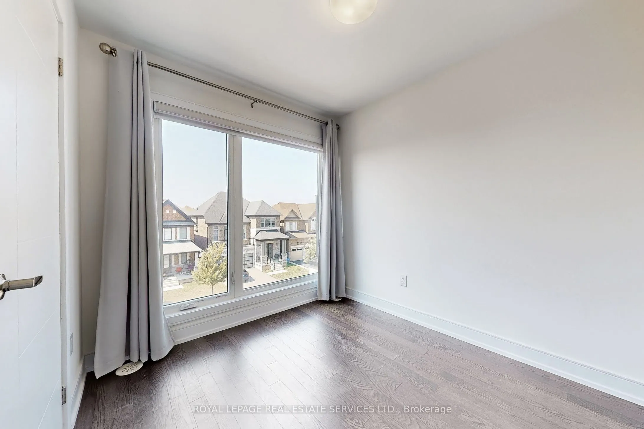 1329 Clarriage Court
