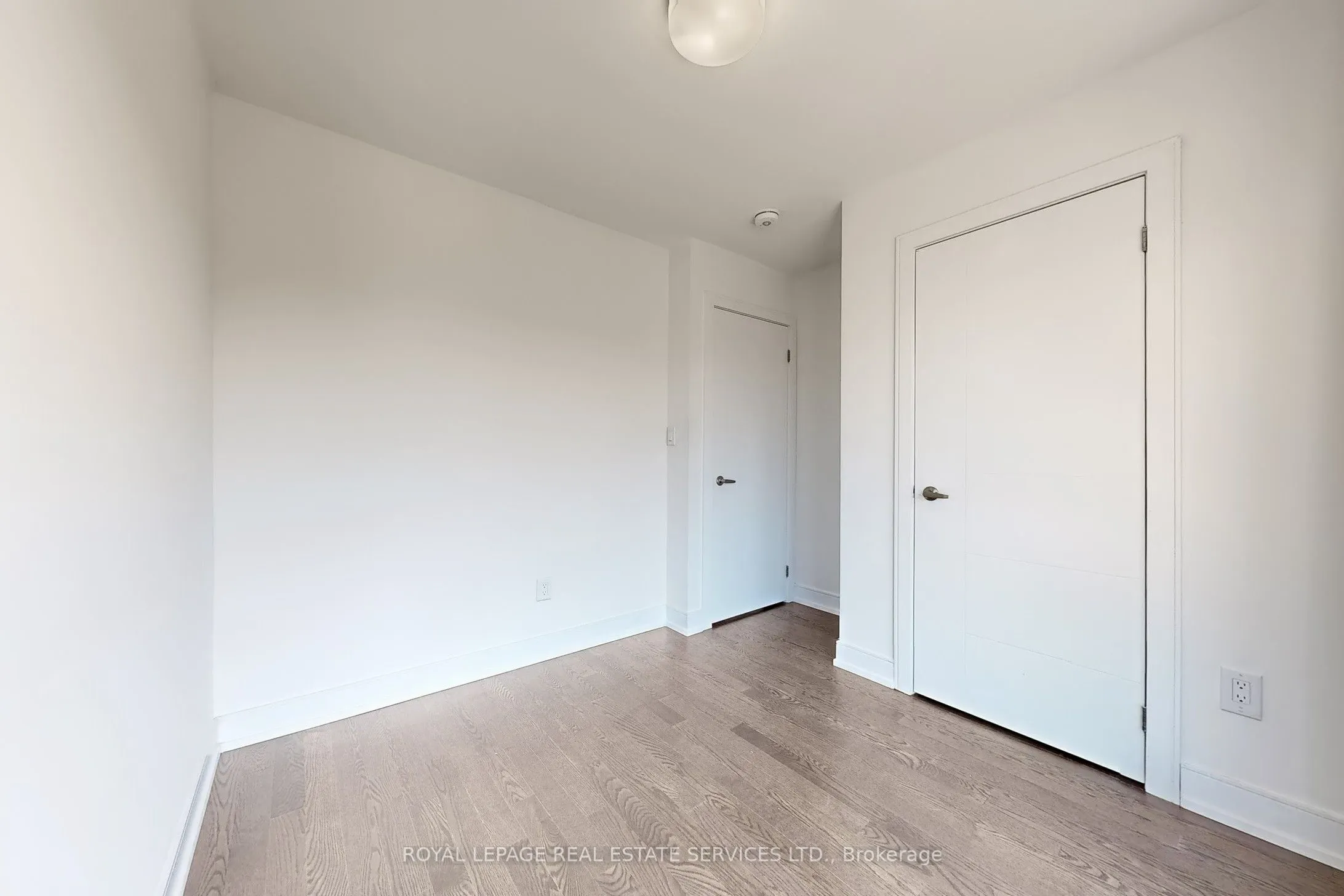 1329 Clarriage Court