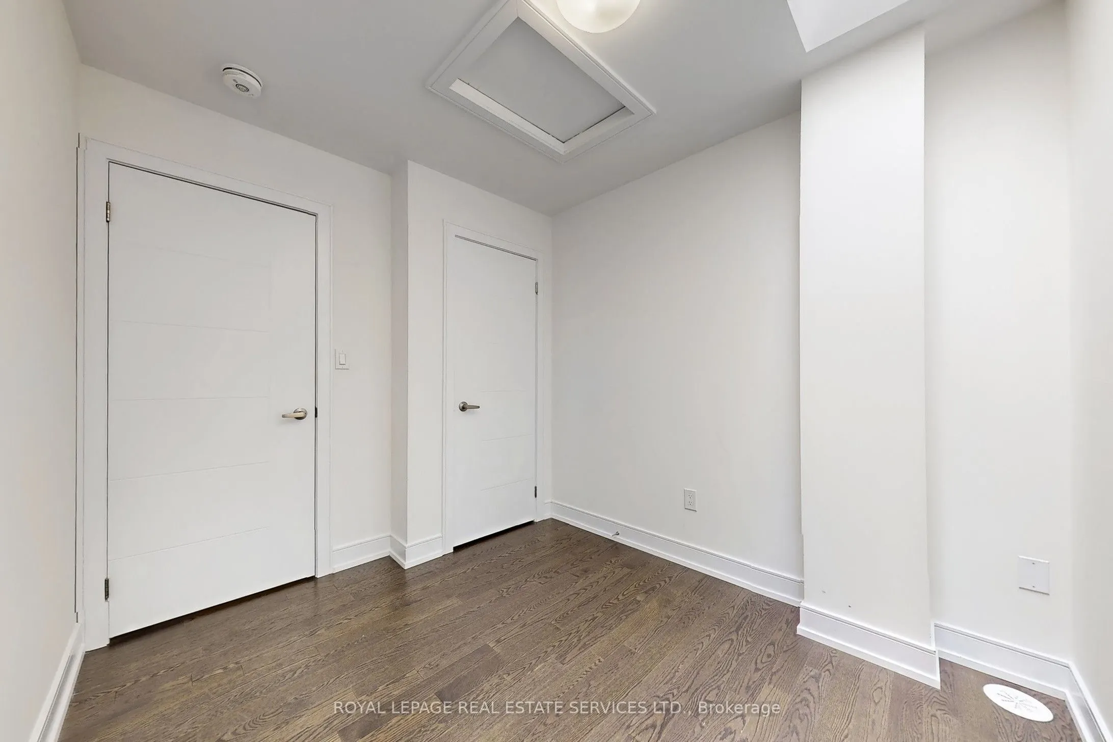 1329 Clarriage Court
